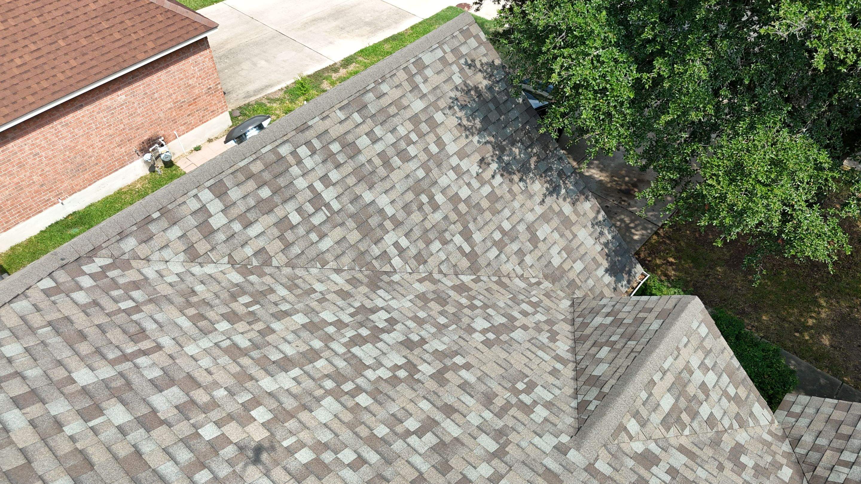 Driftwood - Owens Corning TruDefinition Duration by RoofsOnly.com