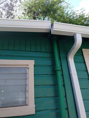 K-Style Seamless Gutters in Tampa FL