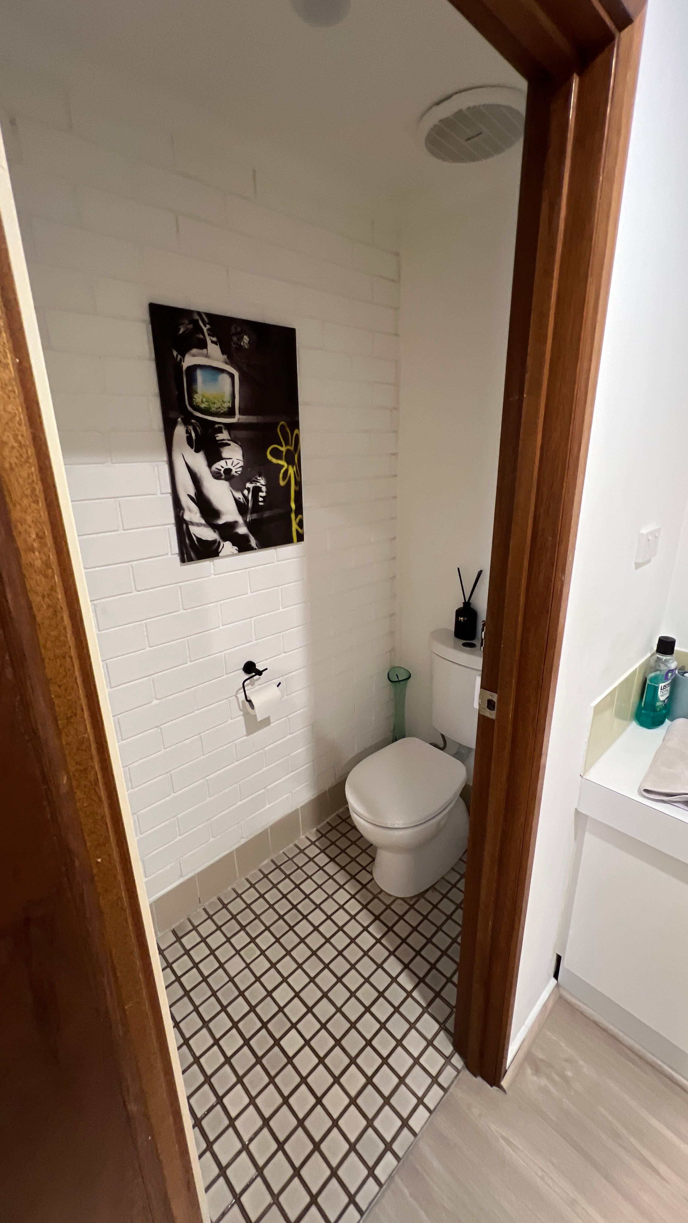 Three-Way Main Bathroom Renovation by Re-seal Bathrooms