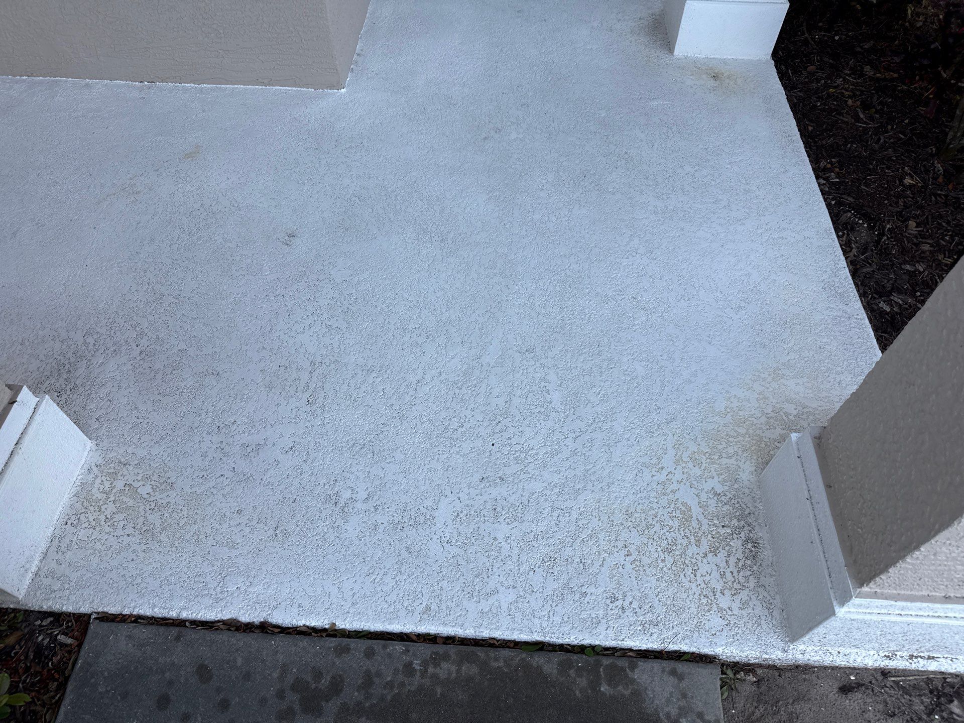 Driveway & Concrete Cleaning – River Sound Community, Bradenton, FL by Sunshine AquaWash