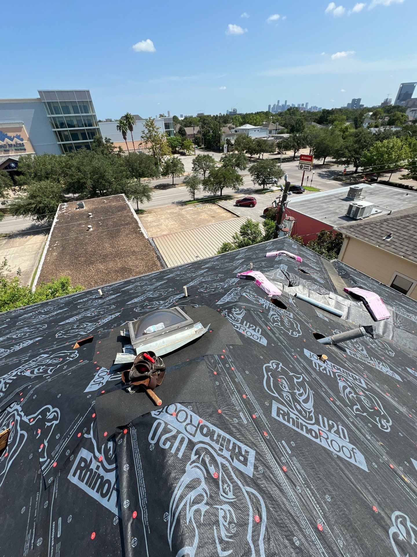 Residential Roofing Installation using Owen's Corning Duration (Lifetime) Shingles by Roof Repair Company