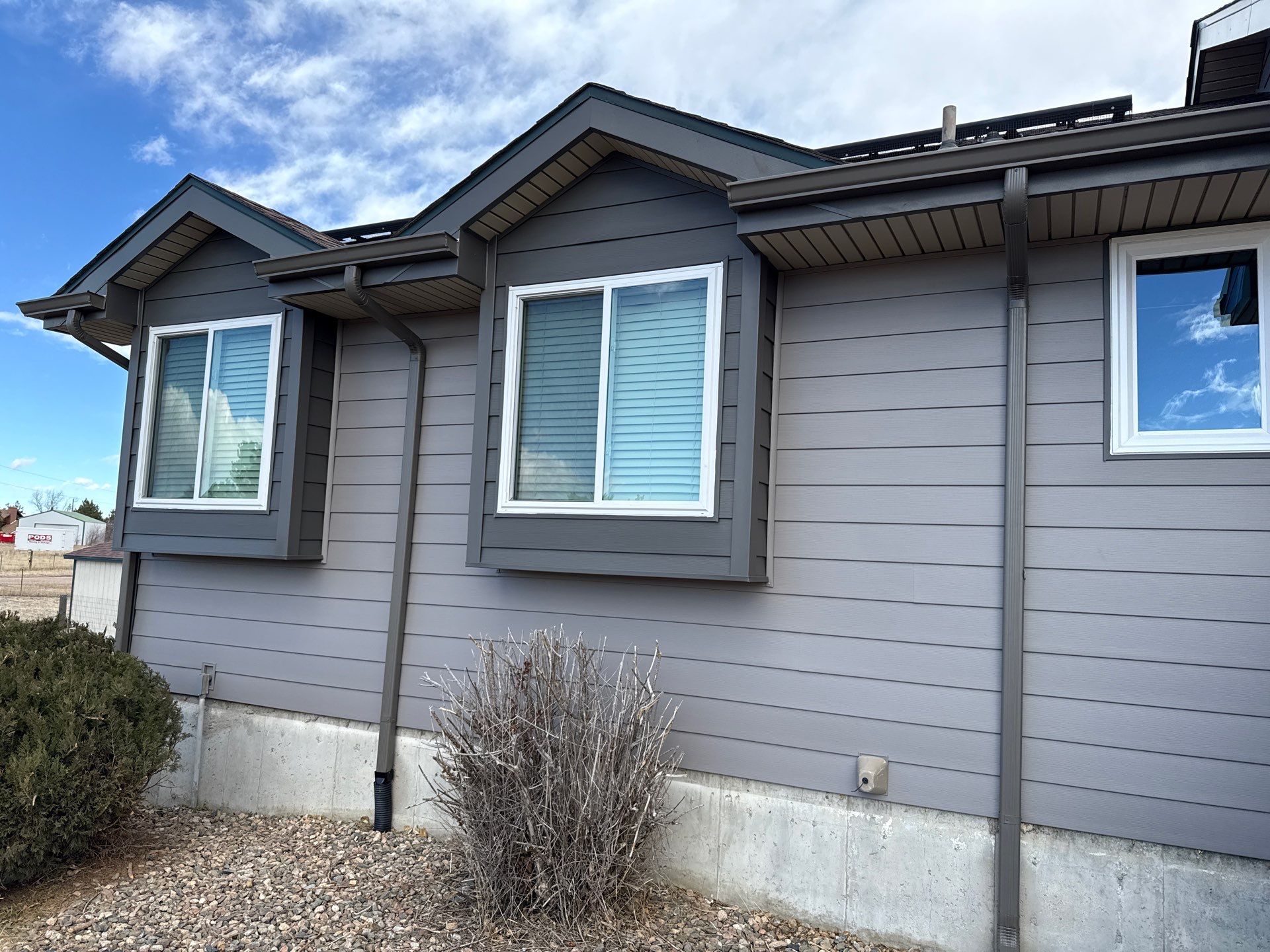 Align Siding and Anlin window in Elizabeth by 1st choice windows and siding