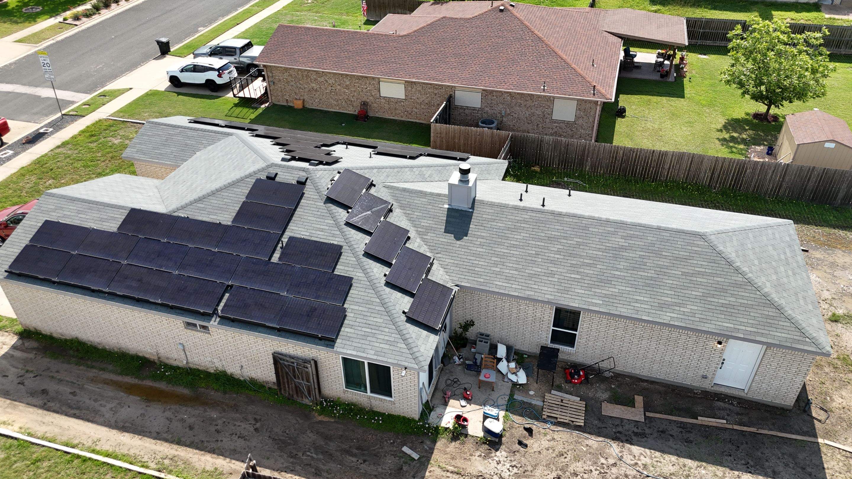 Estate Gray - Owens Corning Supreme by RoofsOnly.com