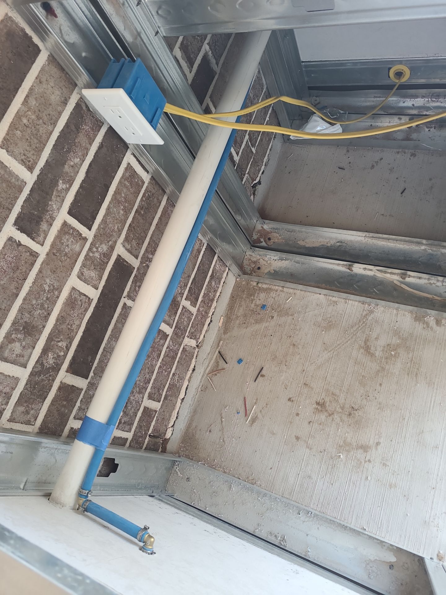 Summer Kitchen in Fulshear by SophAlx LLC