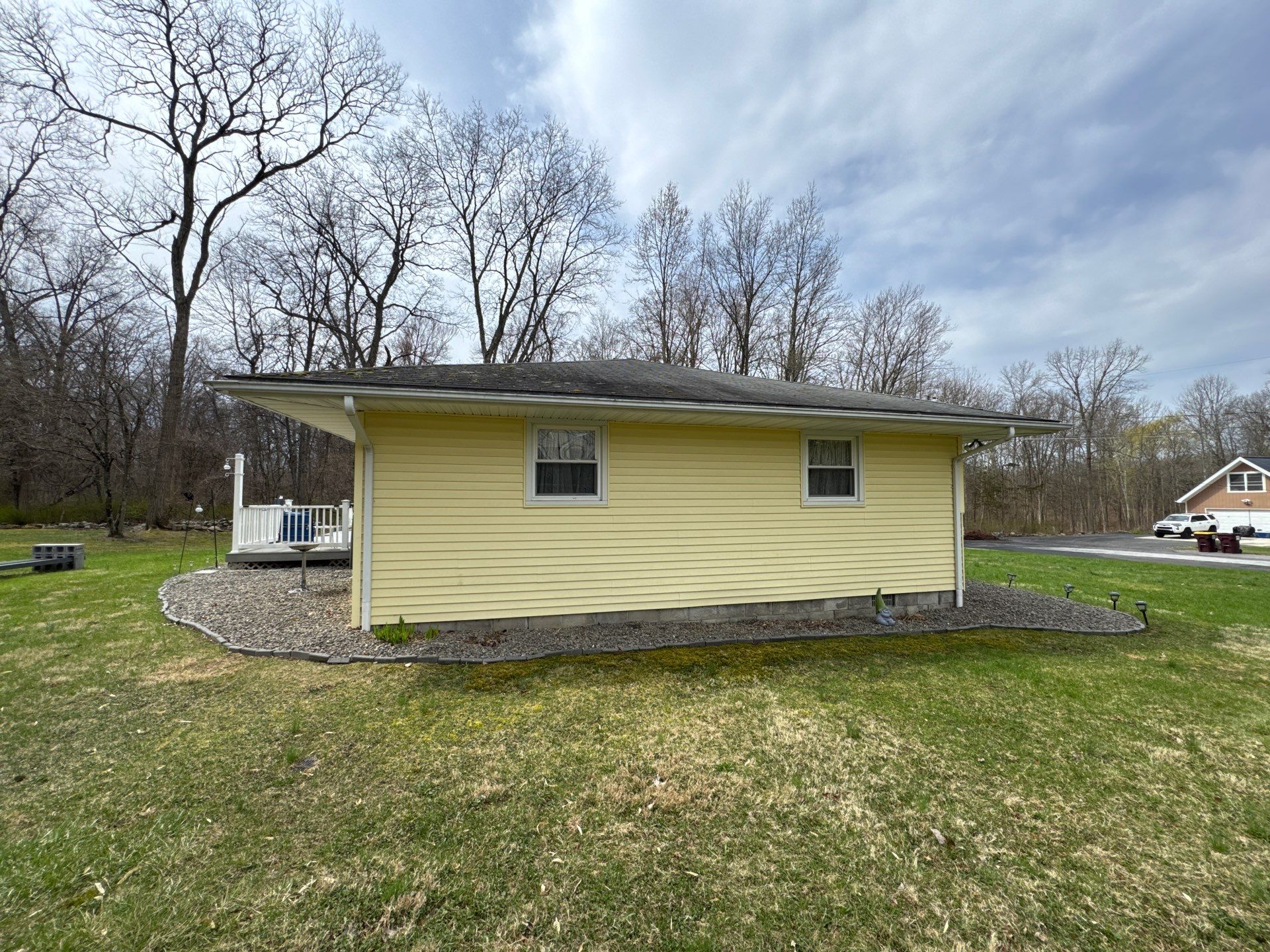 Roof, Siding, Windows and Gutters by roberts roofing