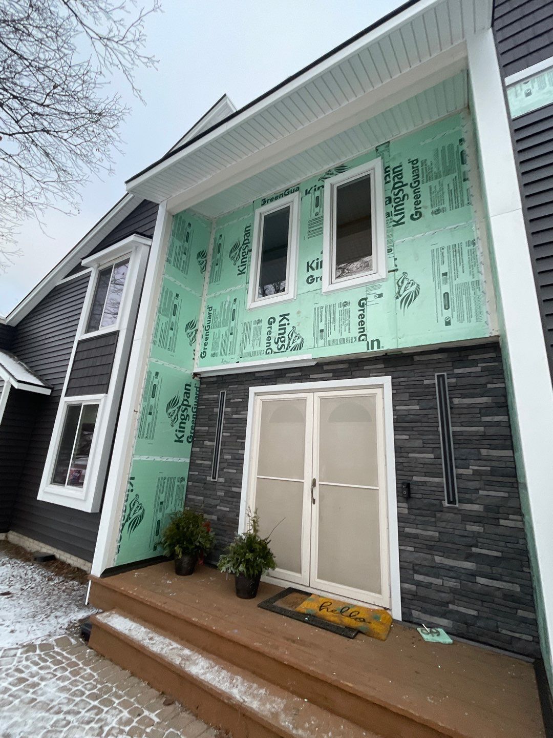 CertainTeed Monogram D5 Slate + Owens Corning Duration Colonial Slate by 180 Contractors