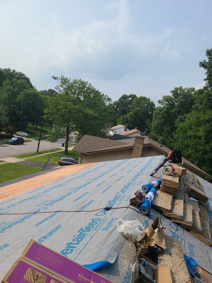 Alexandria: CertainTeed Landmark Pro Architectural Shingles in Max Def Shenandoah by RM Banning, Inc.