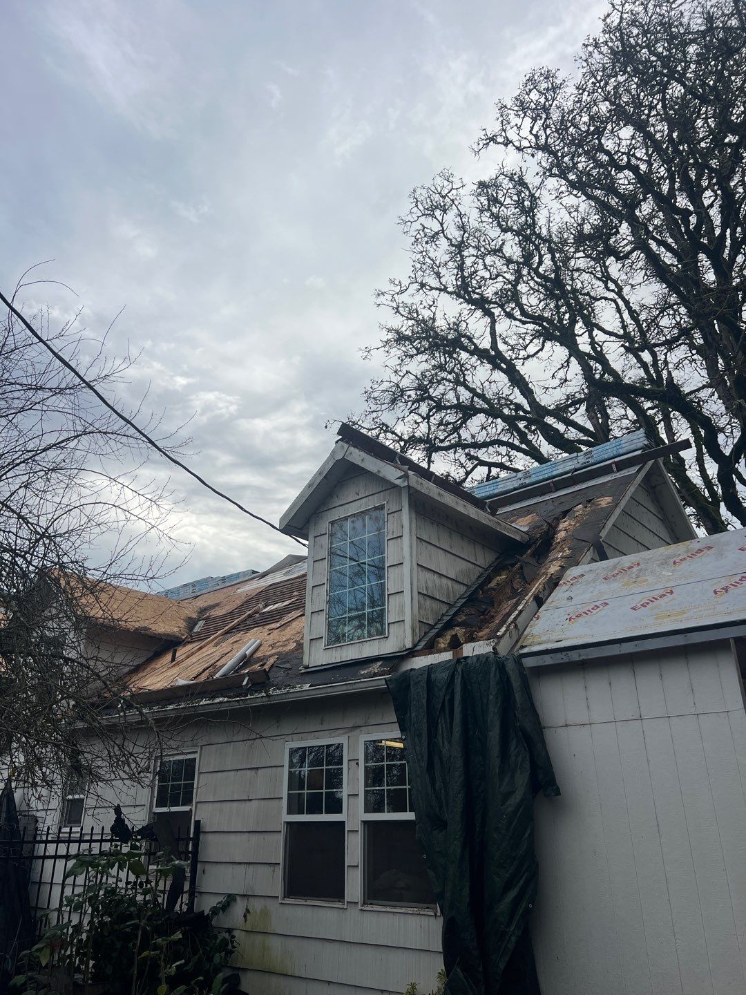 Residential Roofing Installation using IKO Dynasty (Color: Granite Black) by Orezona Building & Roofing Company, Inc.
