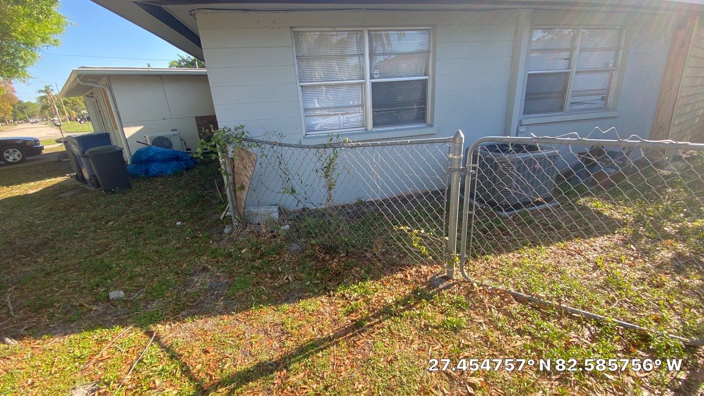 Bradenton, FL 6ft. Tall White Vinyl Privacy Fence by Asap fence and gates, LLC