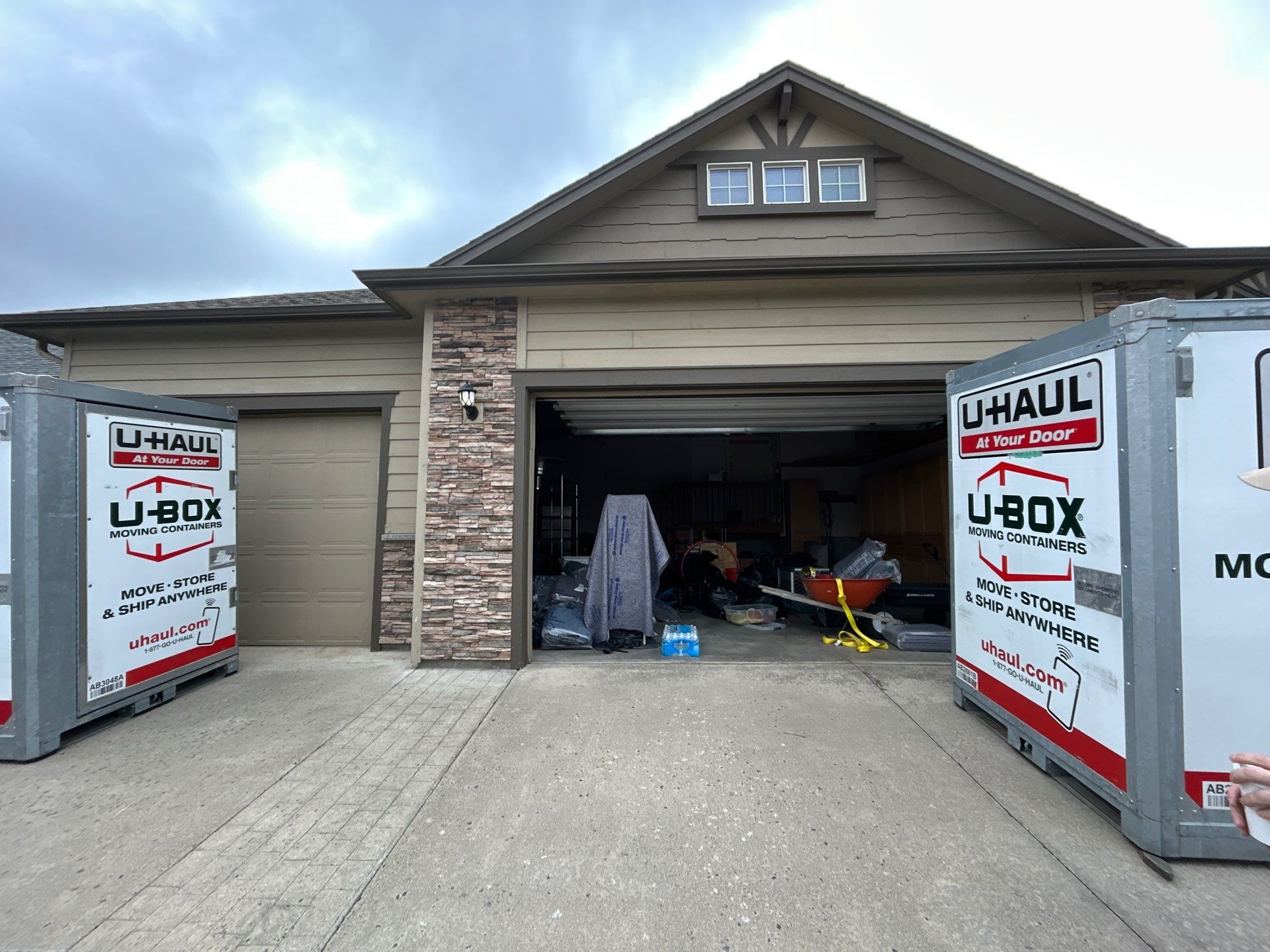 Custom Gray Speckled Polyaspartic Garage Floor Coating in Cheney by Croc Coatings, LLC