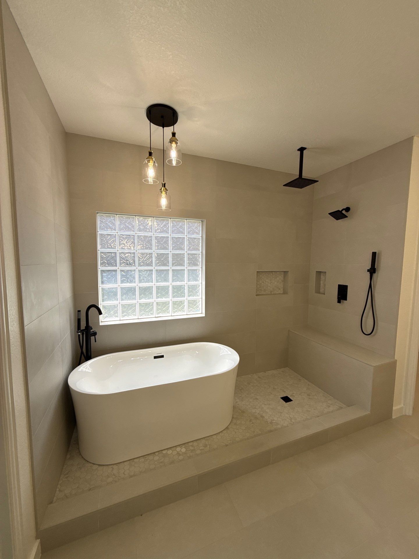 Unique Frameless Shower by Richardson Glass & Mirror