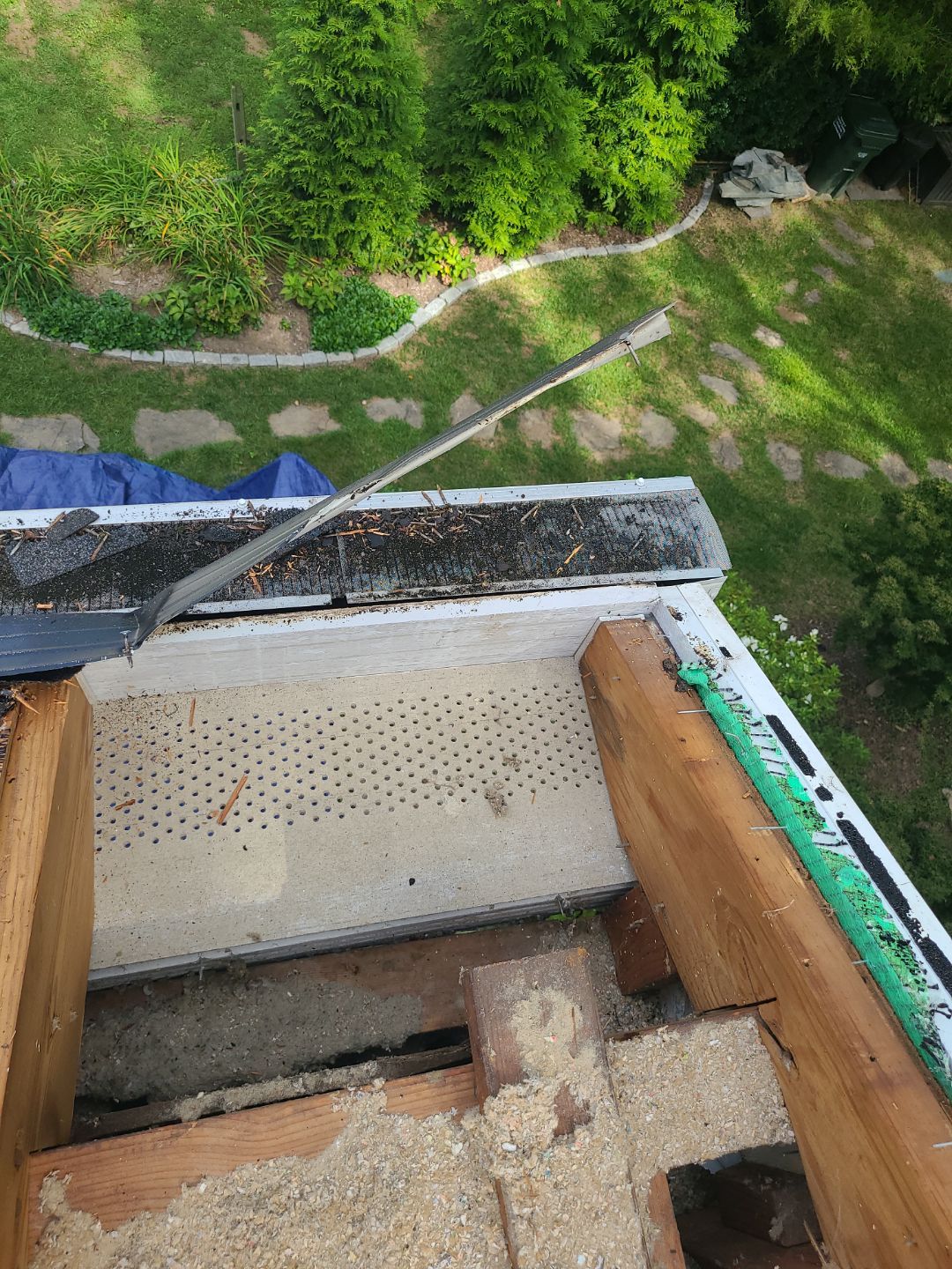 Falls Church: Roof Replacement with CertainTeed Landmark Pro in Max Def Pewterwood by RM Banning, Inc.