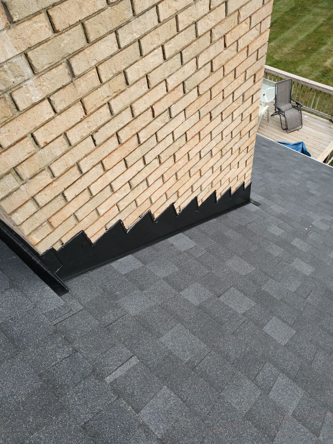 ATLAS PINNACLE COLOR: BLACK SHADOW, DRIP EDGE: BLACK by Eagle Eye Roofing