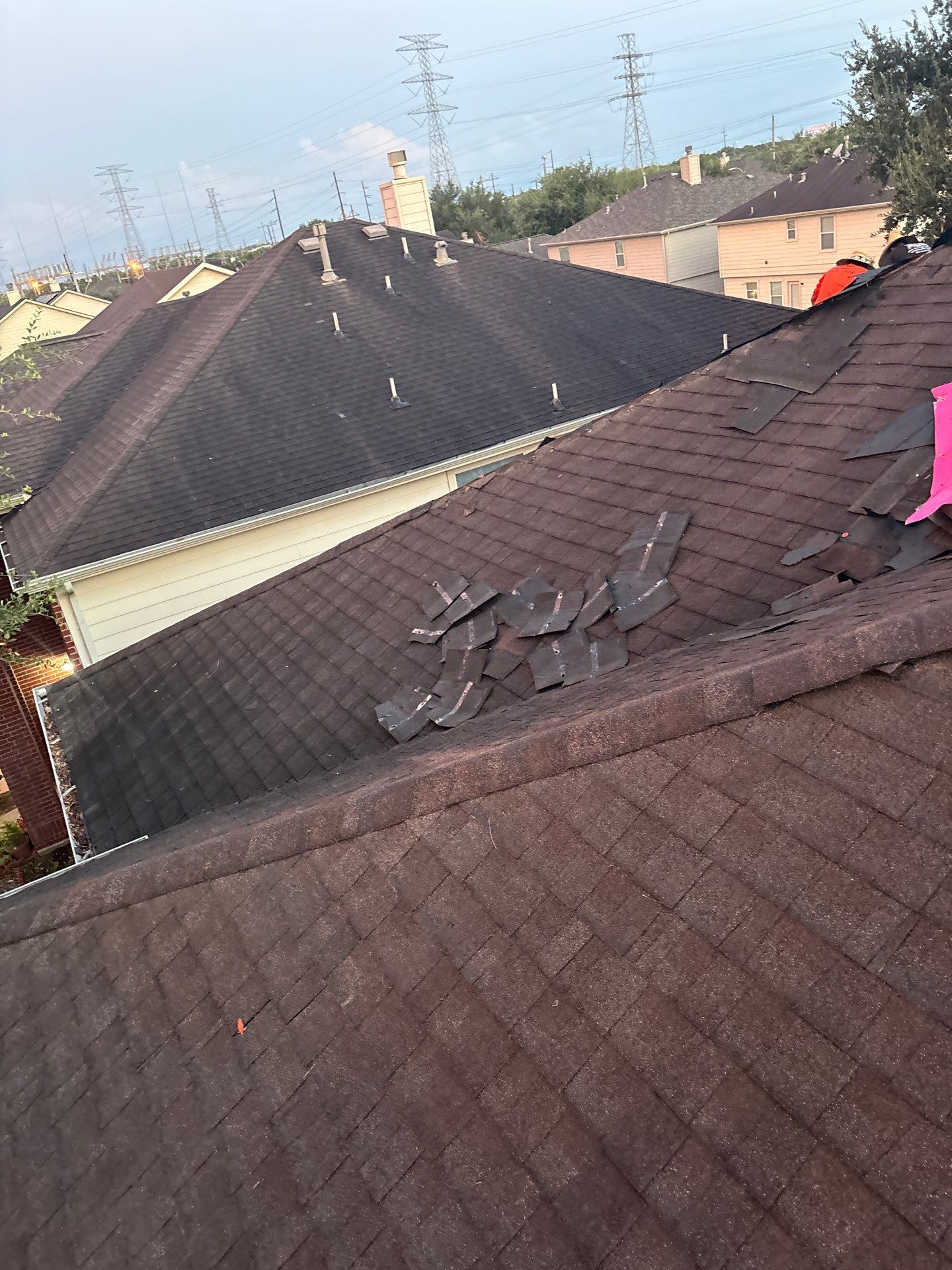 Residential Roofing Installation using Owen's Corning Duration (Lifetime) Shingles by Roof Repair Company