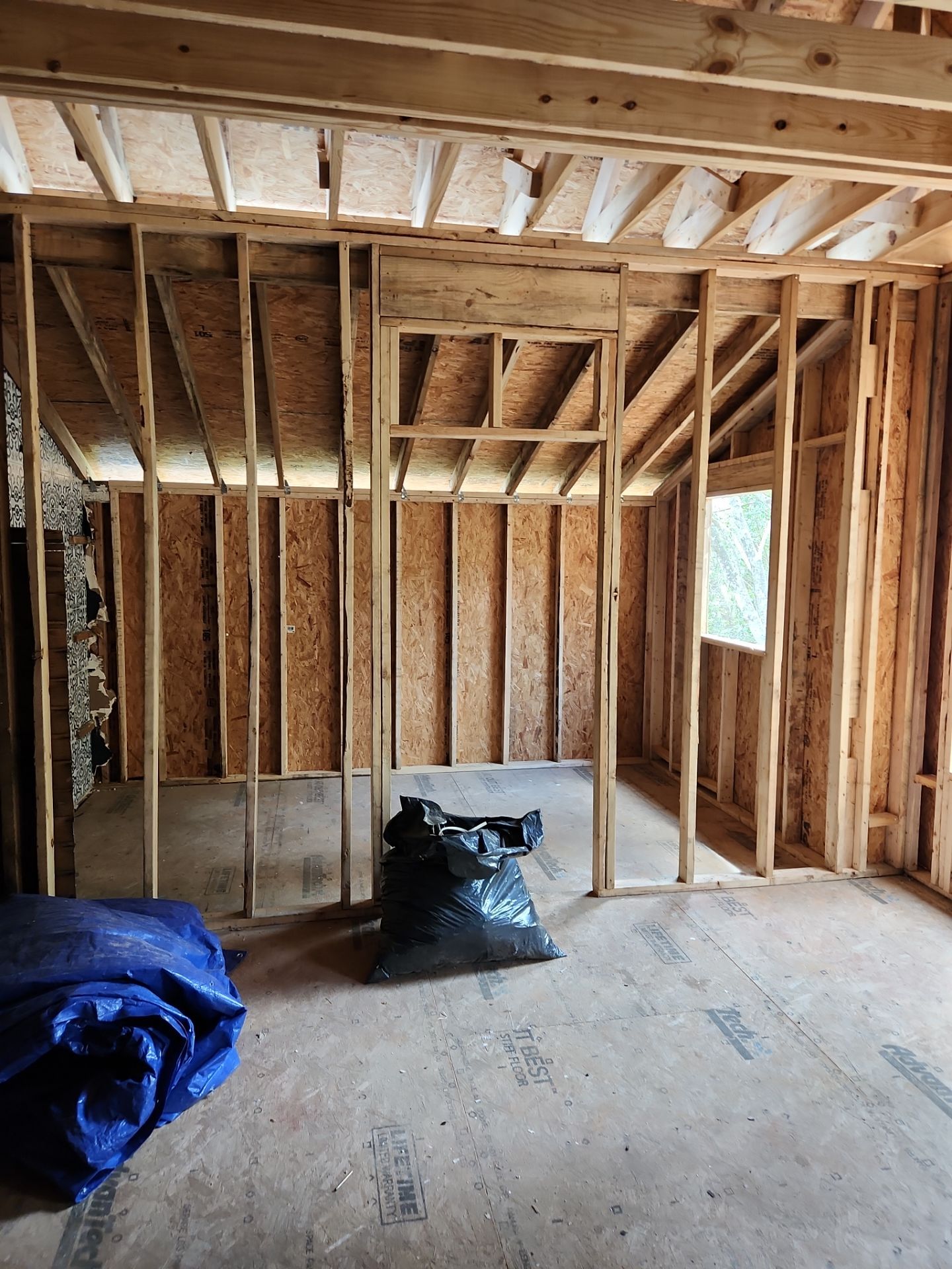 LaGrange Storm Damage Renovation by J & J Remodeling Of Ga LLC