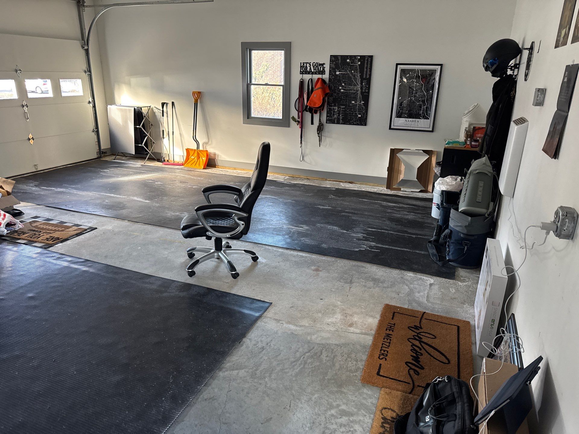 Garage in Nashua, NH 03062 by Symphony Concrete Coatings