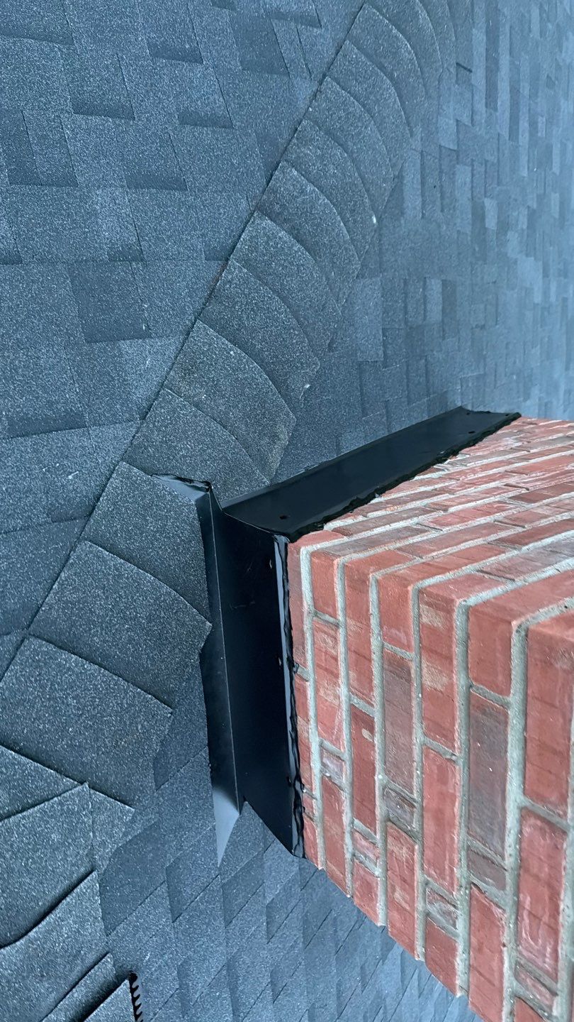 Roof Replacement using Owens Corning Onyx Black by 180 Contractors