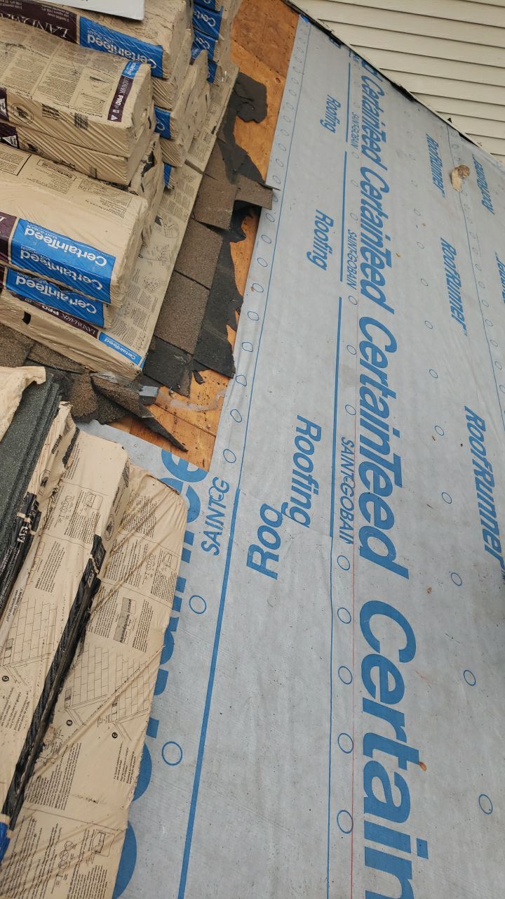 Burke: CertainTeed Landmark Pro Designer Shingles in Max Def Shenandoah by RM Banning, Inc.