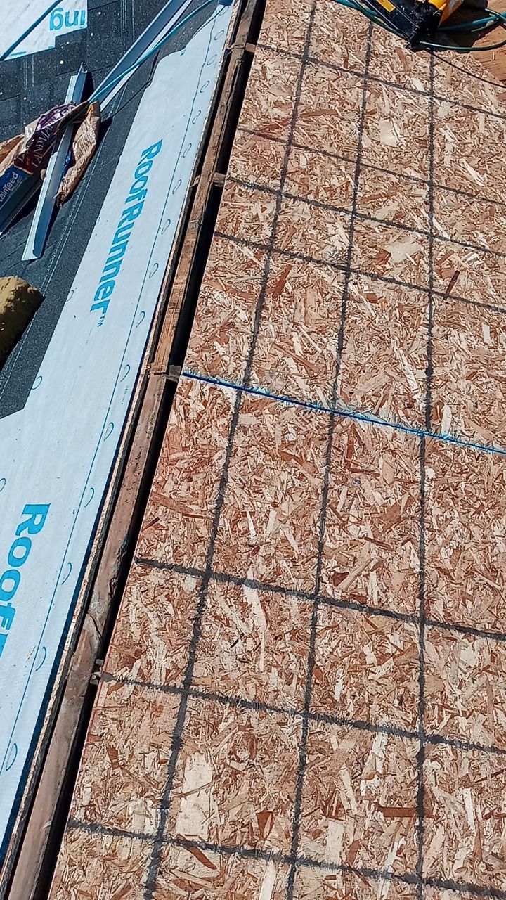 Roof Replacement using CertainTeed Landmark by 180 Contractors