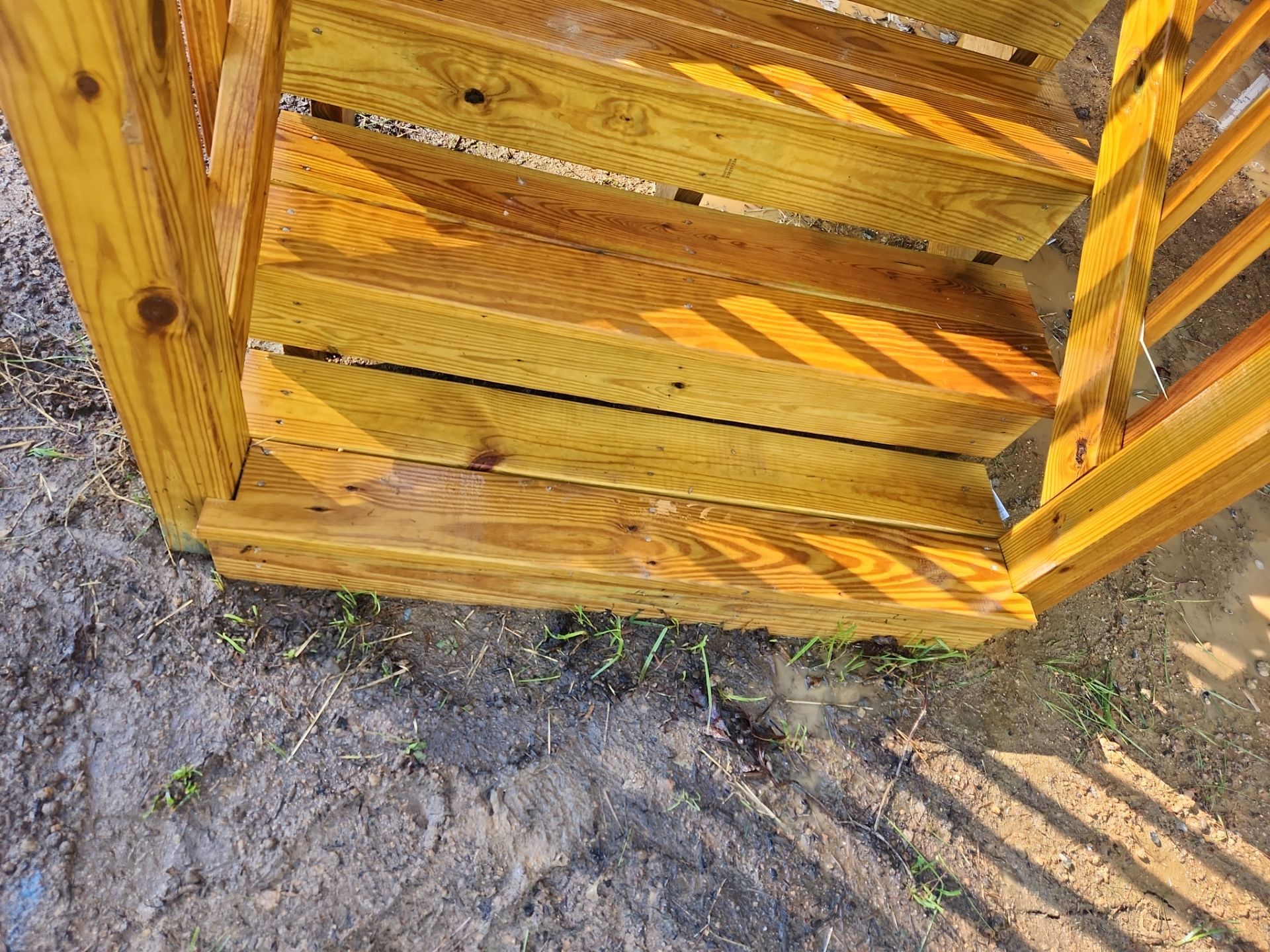 Deck using Wood Sealant by DuraSeal