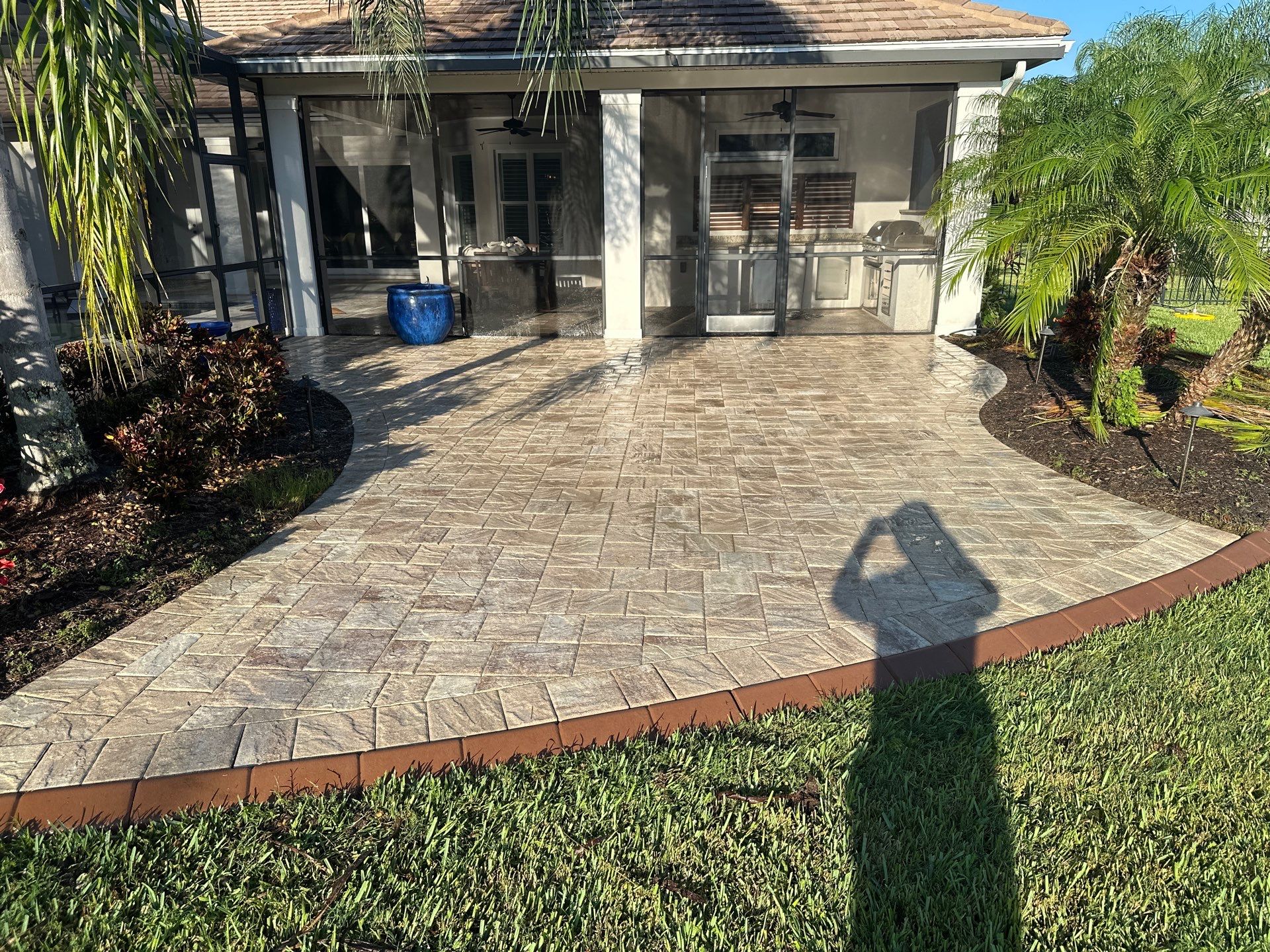 Paver Patio/Lanai & Driveway Cleaning in Winding River, Bradenton, FL | Sunshine AquaWash by Sunshine AquaWash