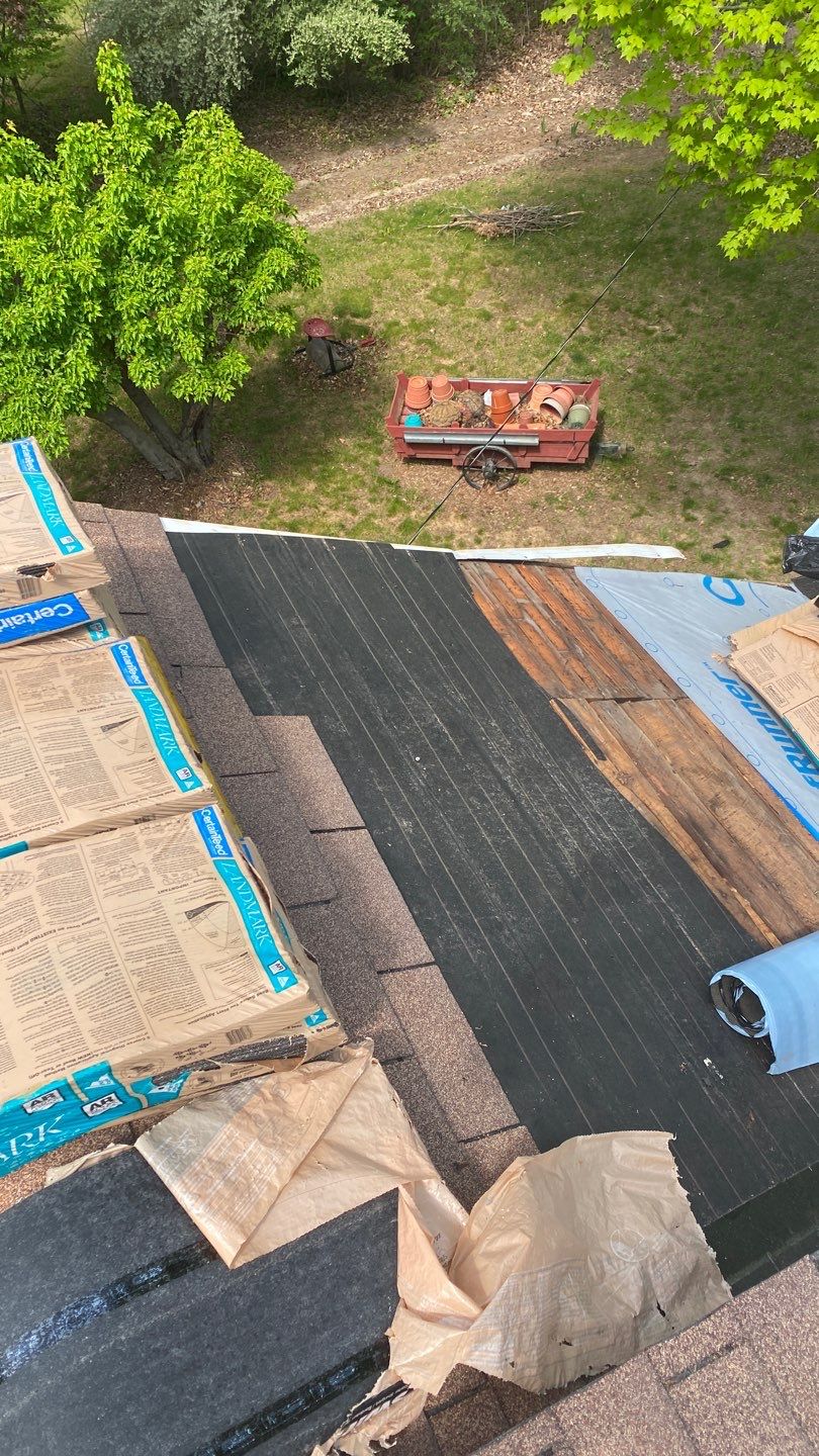 Roof Replacement using CertainTeed Landmark by 180 Contractors