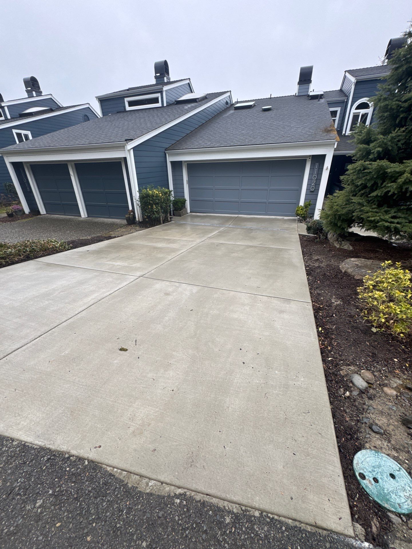 Concrete Driveway Repair | Kirkland  by Jireh Asphalt & Concrete Inc 