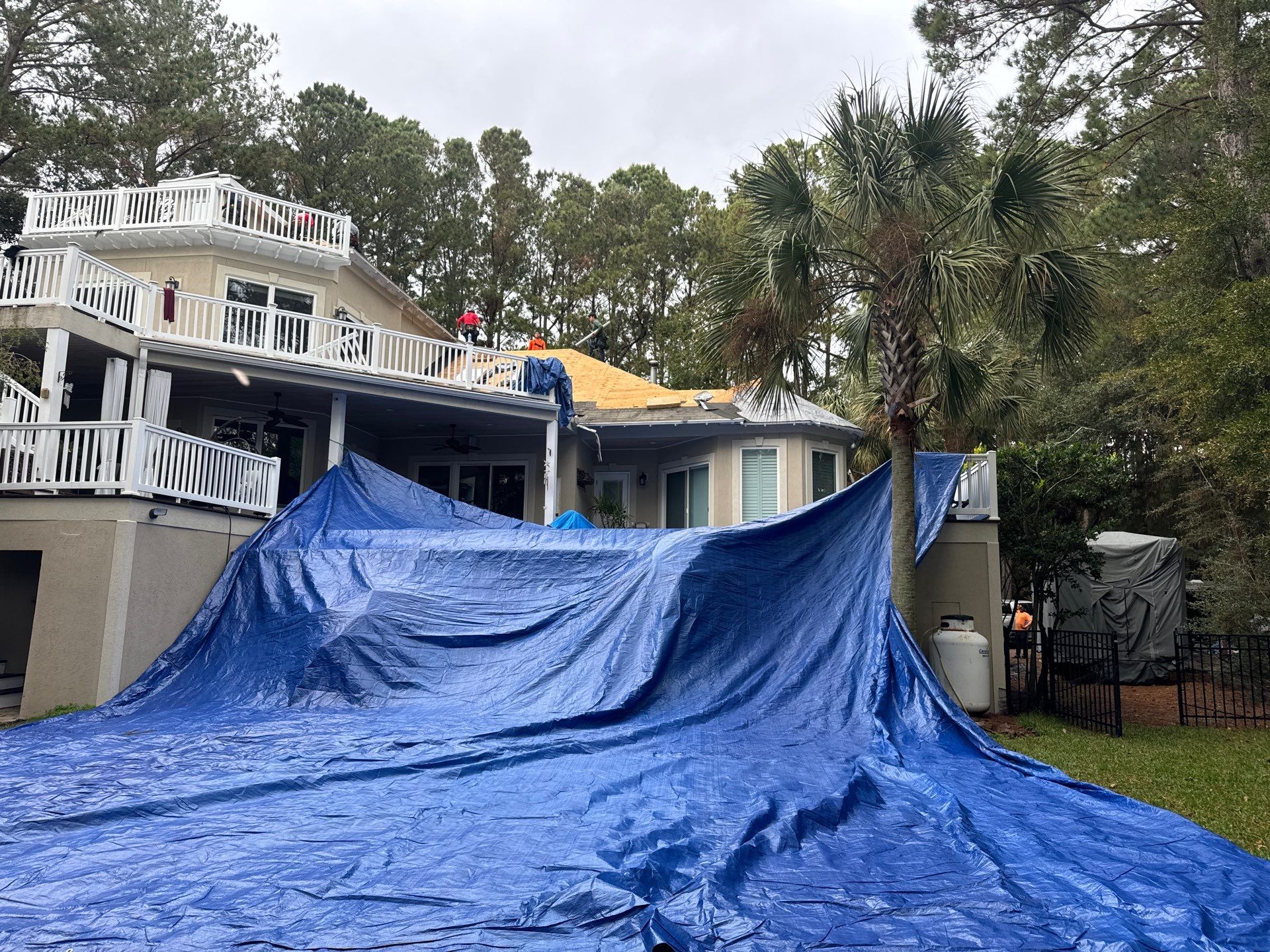 843roof using 1 by 843 Roof, LLC