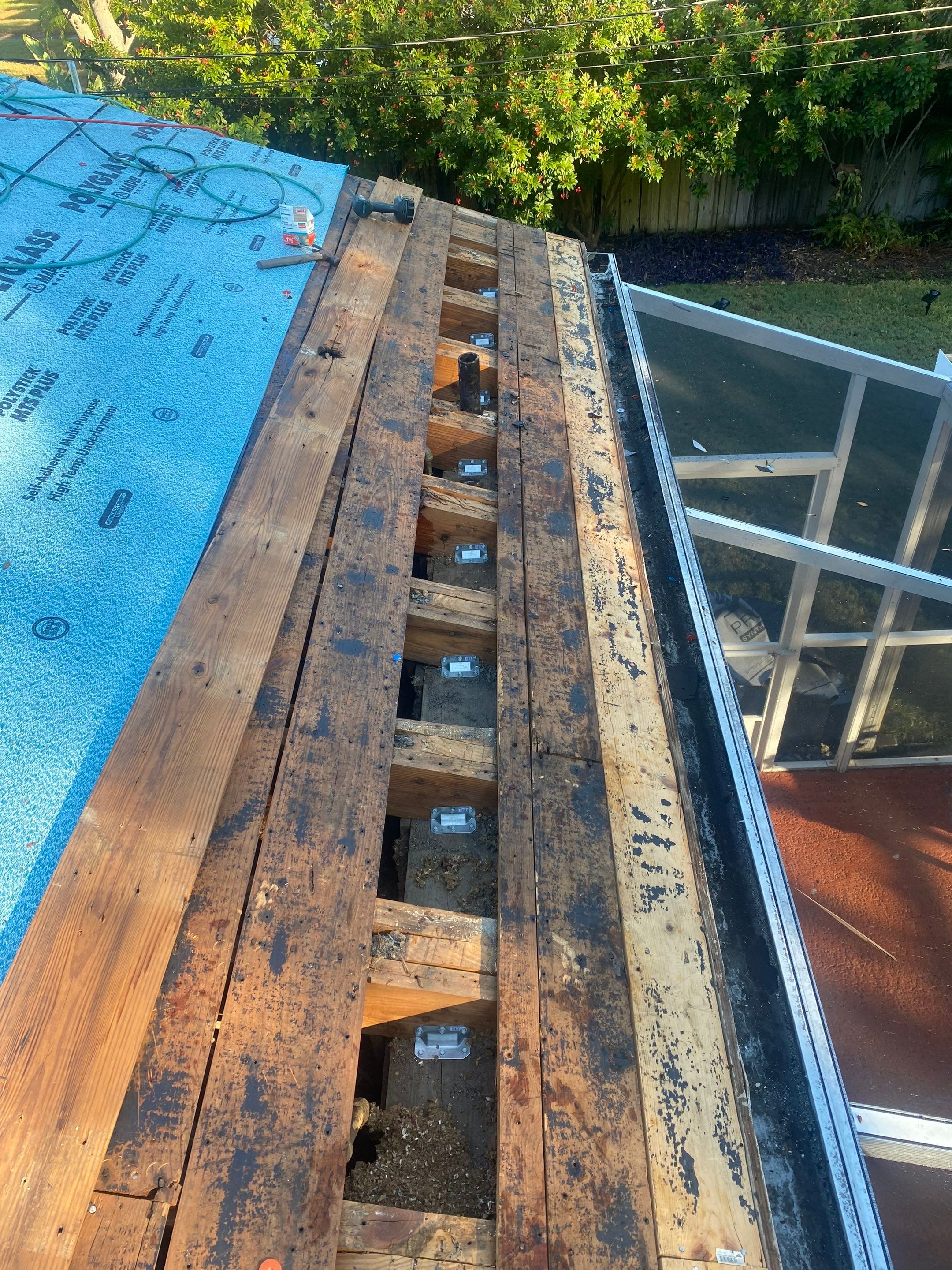 Project in St. Petersburg 33705 by Mitchell Roofing Company LLC 