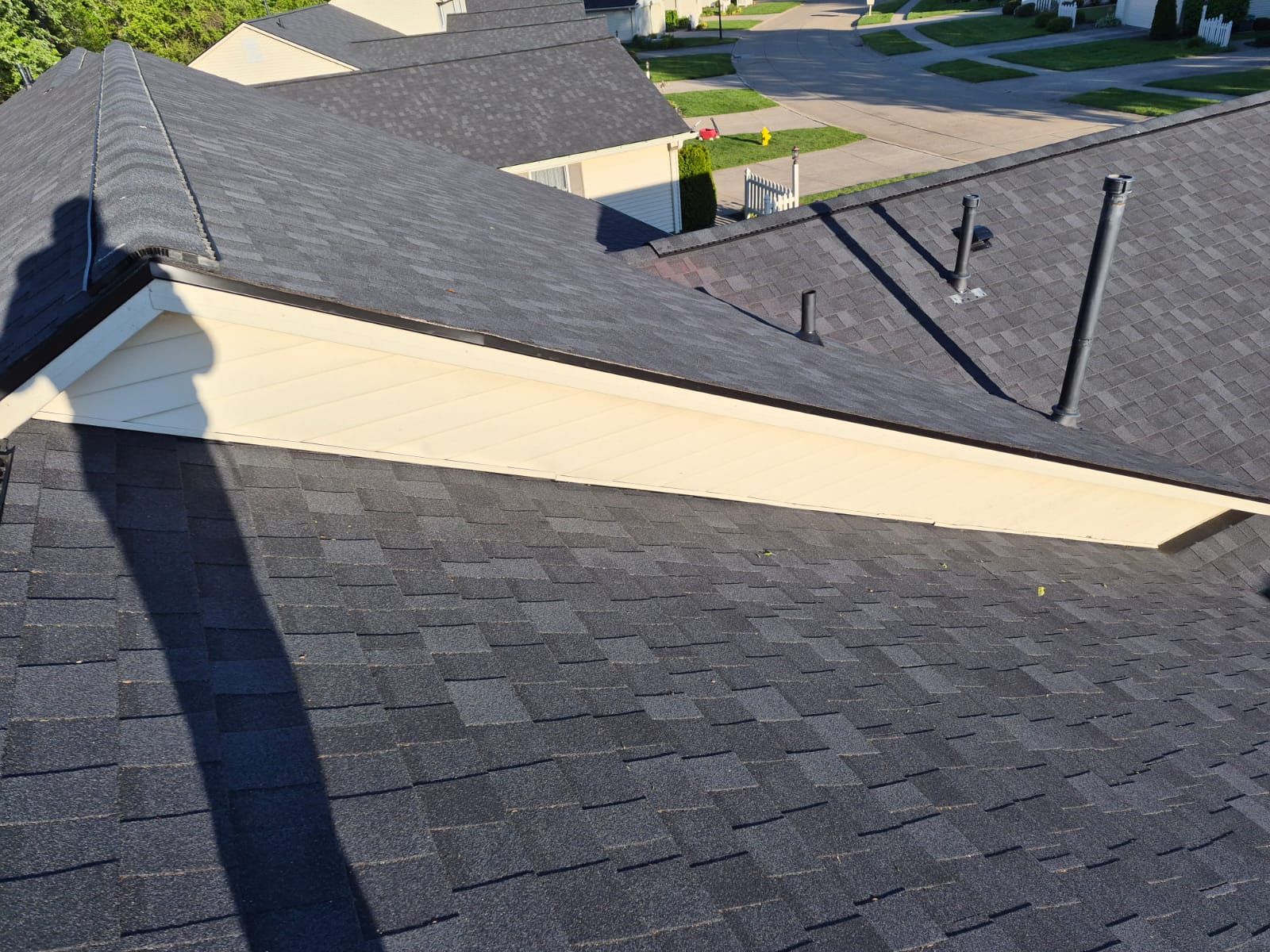 Atlas Pinnicle, Color, Black Shadow, Drip Edge, Color, Black by Eagle Eye Roofing