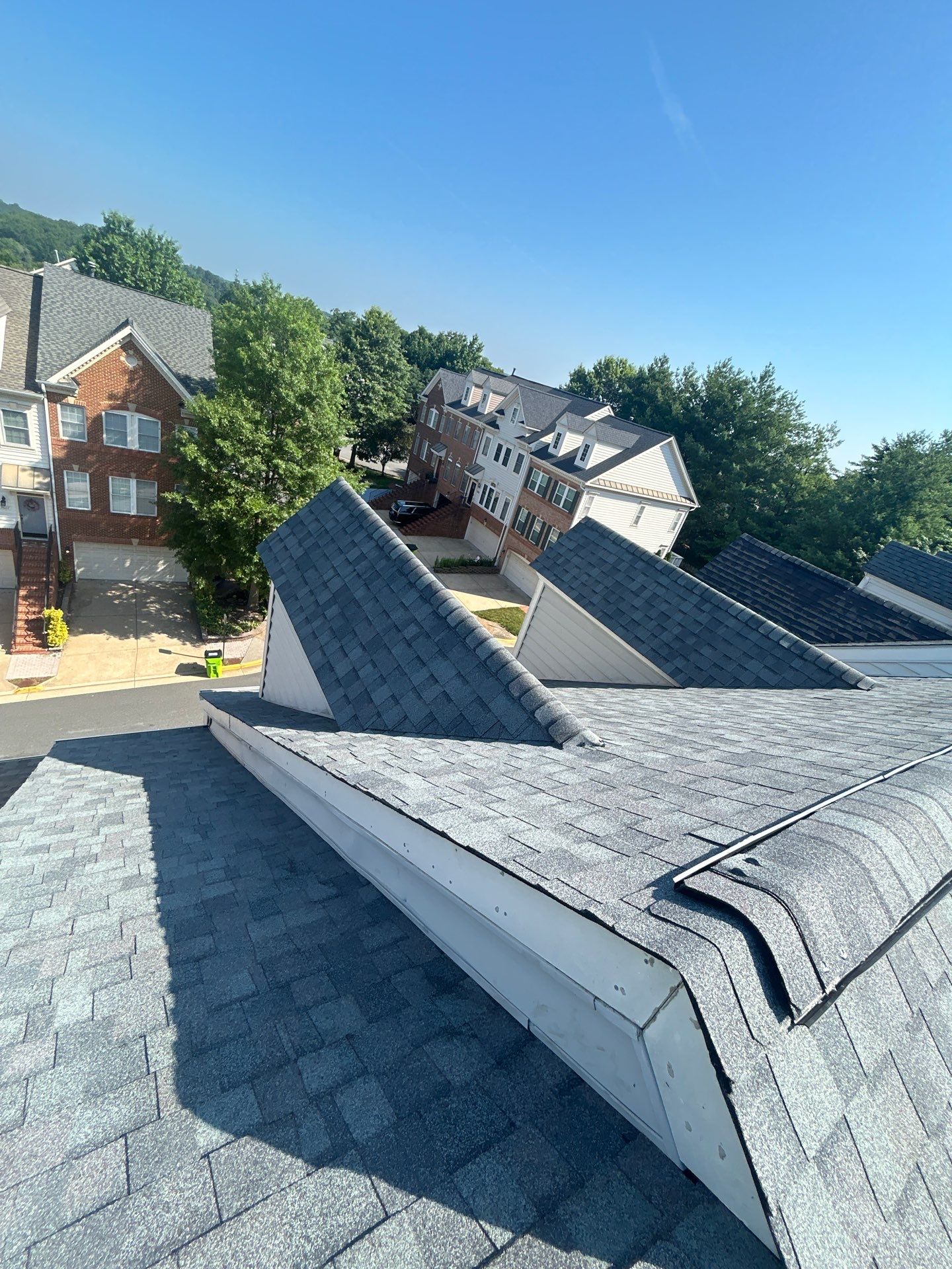 Lorton: Residential Roof Replacement with CertainTeed Landmark in Colonial Slate by RM Banning, Inc.