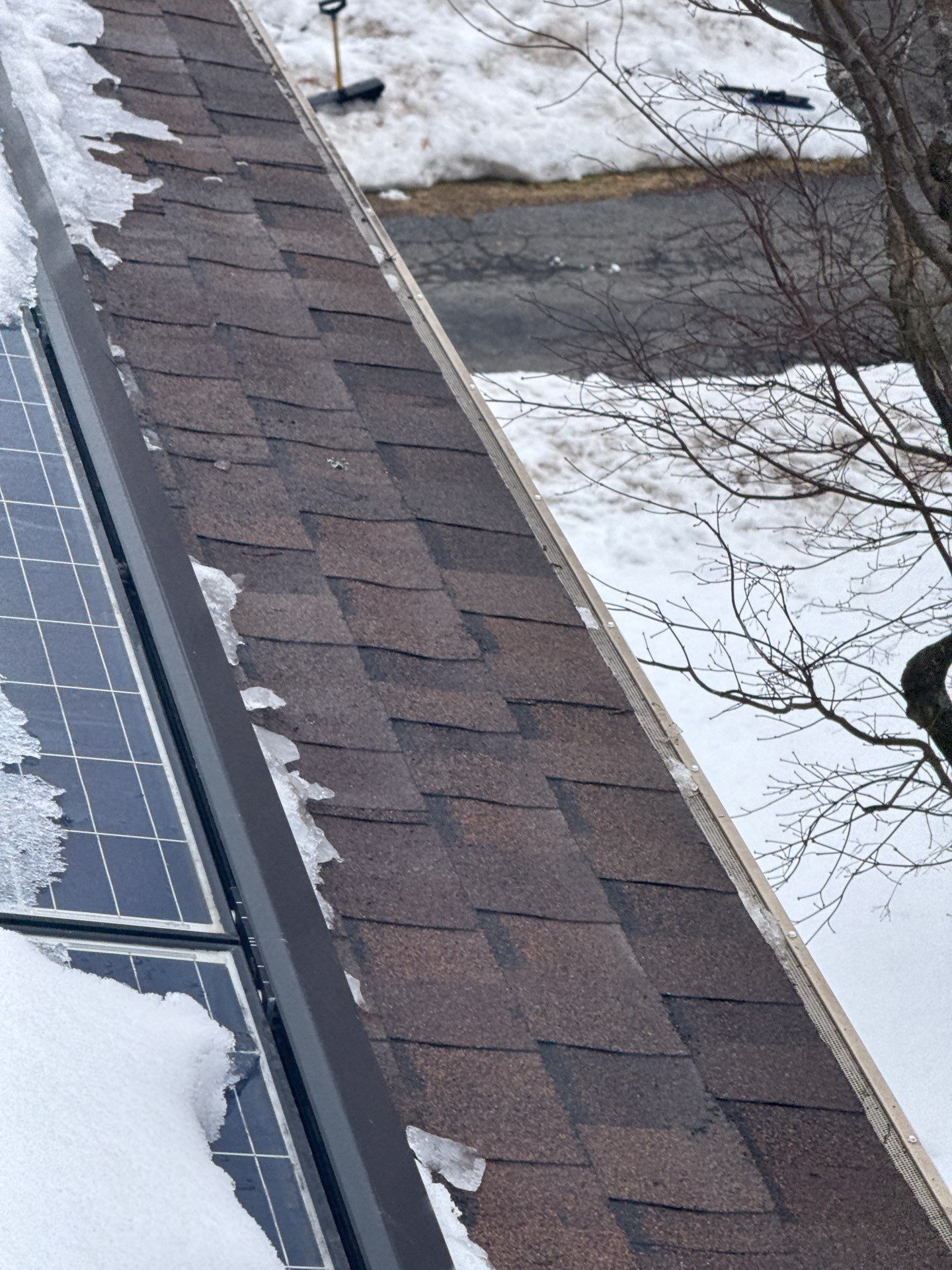 Ice Dam Removal & Snow Removal in Woburn, MA  by Mighty Dog Roofing of Greater Middlesex County