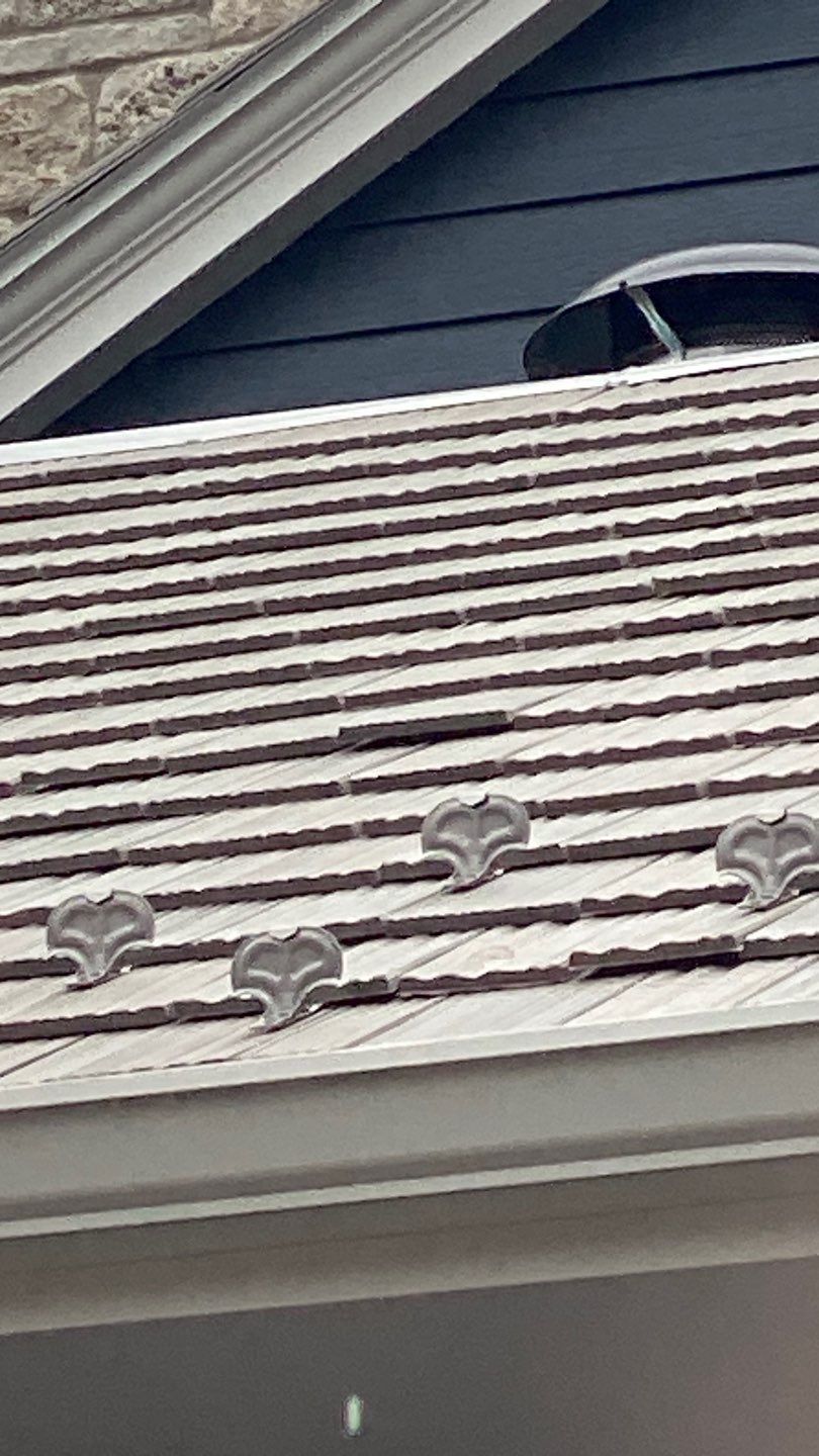 DaVinci Roof Installation with Snow Guards in Oconomowoc Lake by Custom Installations