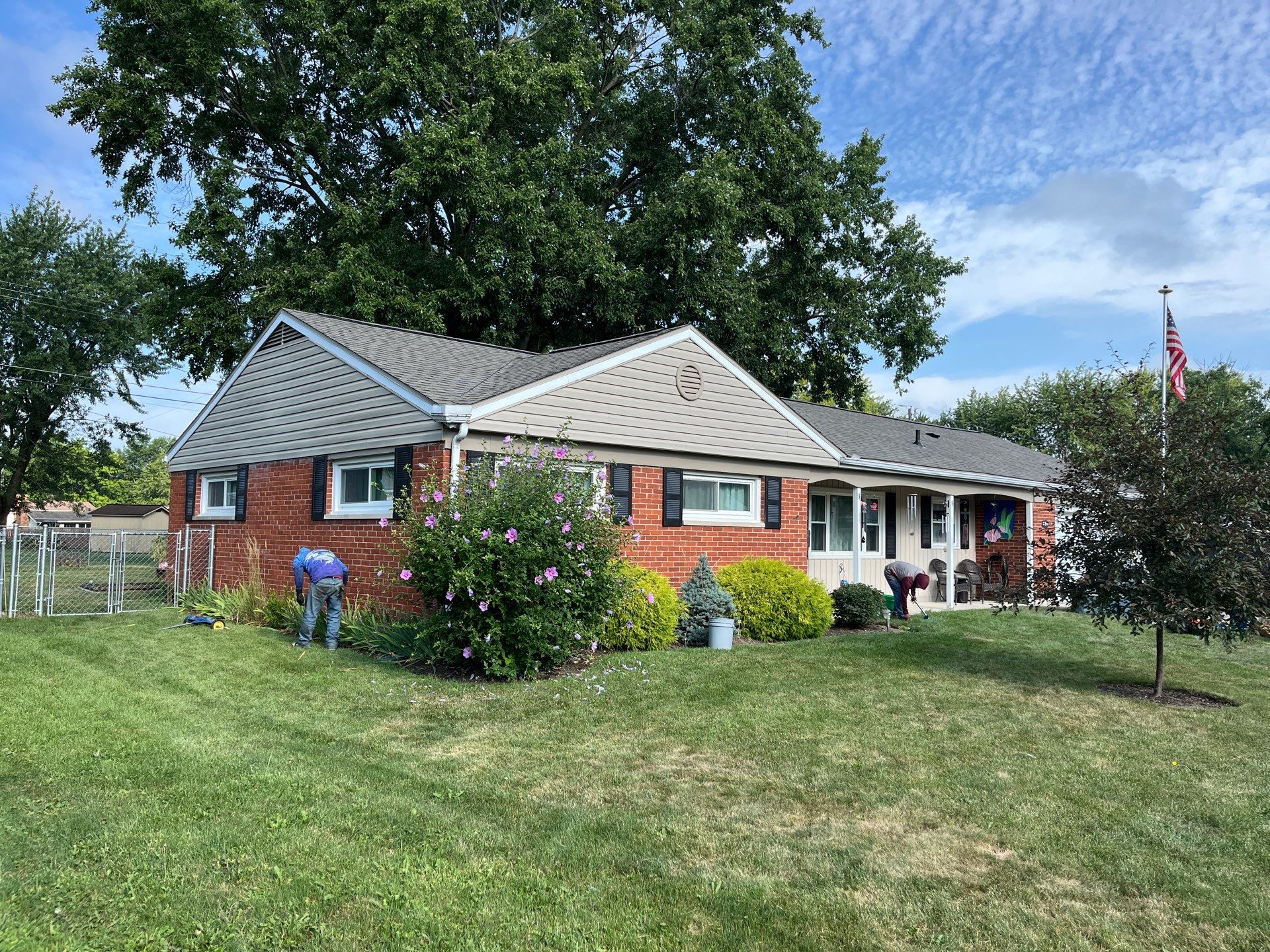 Residential Roofing Installation using GAF Natural Shadow Weathered Wood by Nitro Roofing and Construction