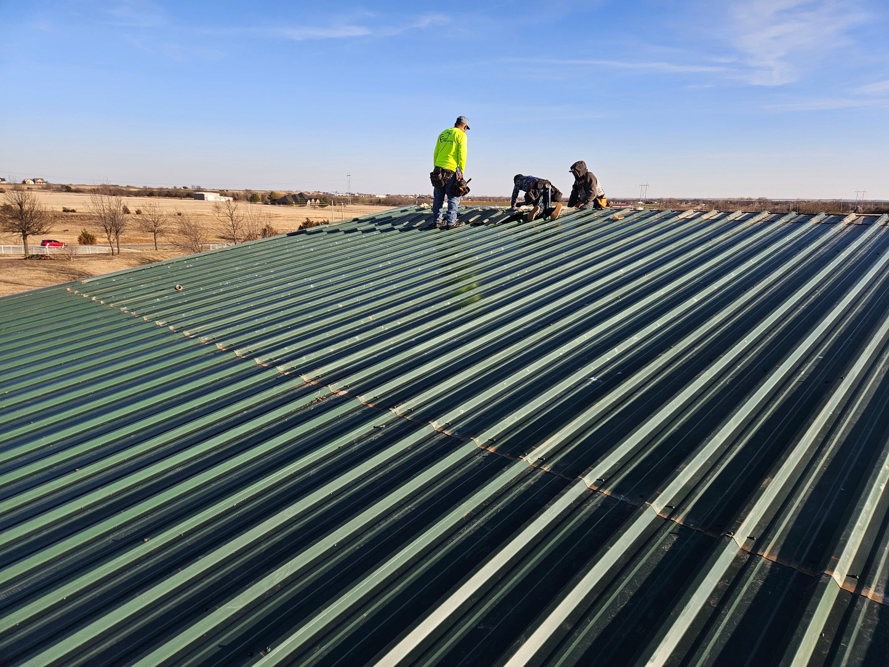 Metal Roof & Building Project in El Reno by Z Construction & Roofing, LLC