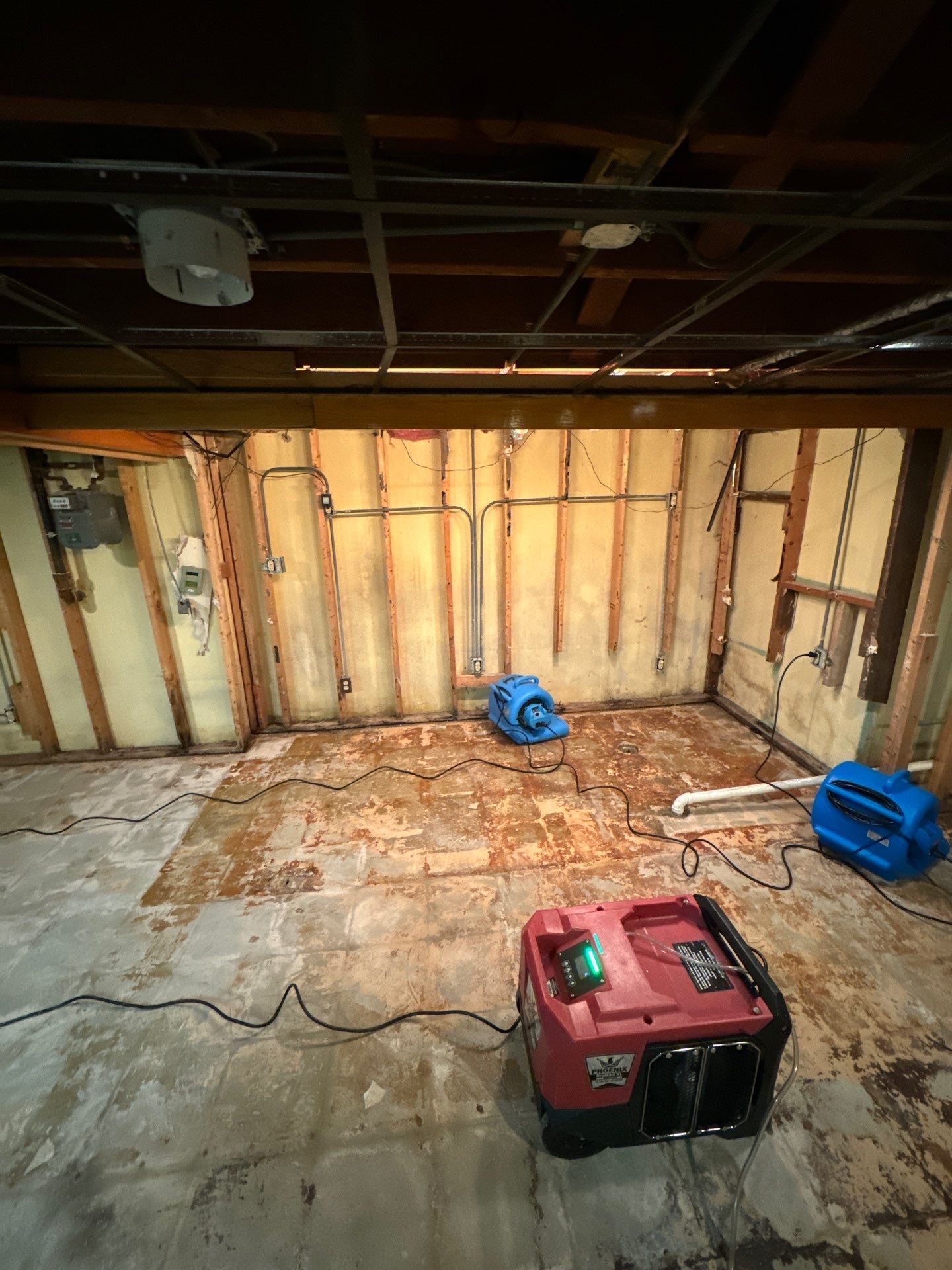 Water pipe break behind a wall by Chicagoland Water Medics