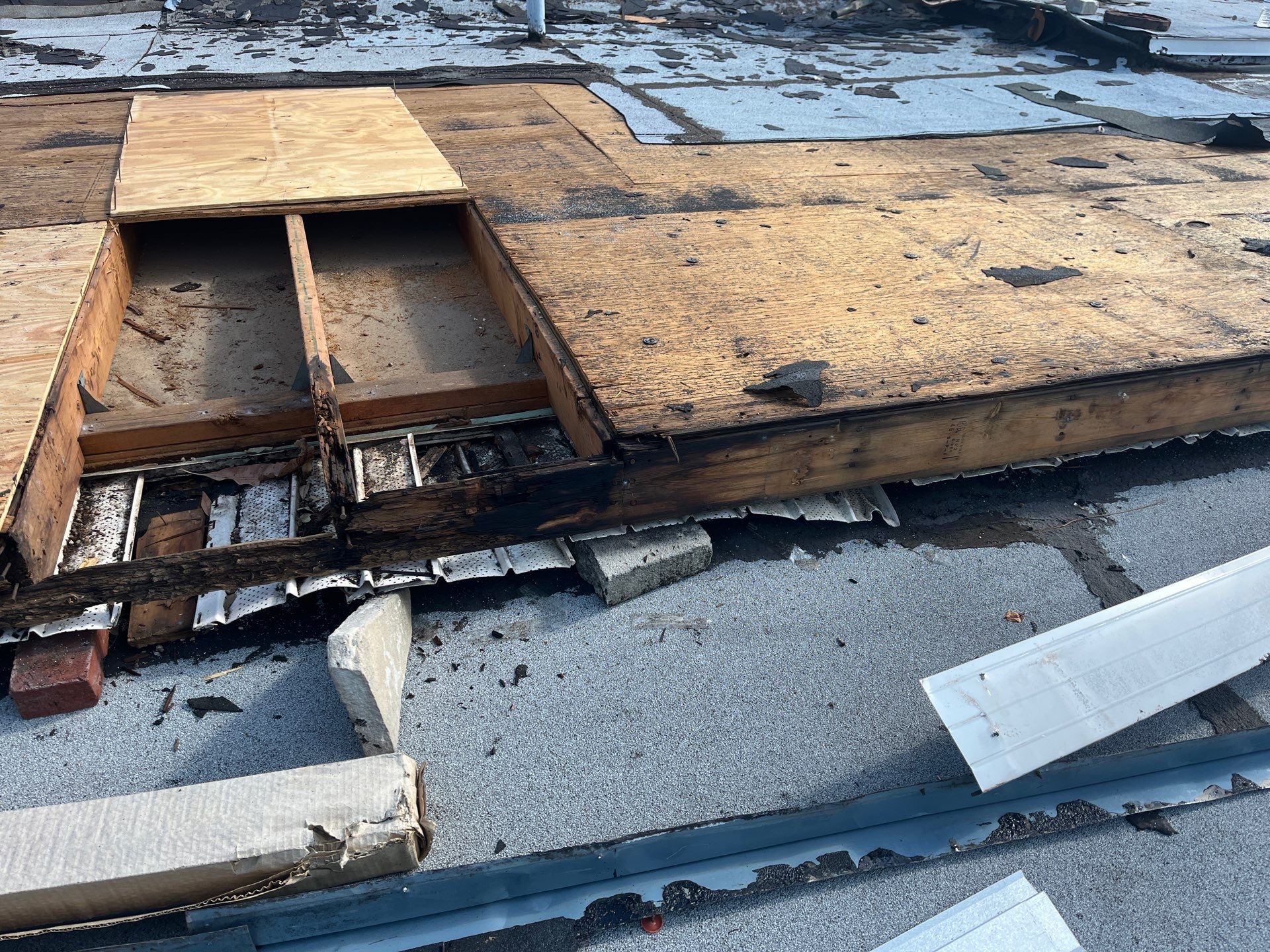 Project in St. Petersburg 33711 by Mitchell Roofing Company LLC 