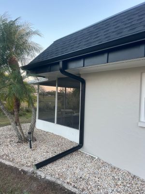 Black 6'' Seamless Gutters K-Style and Black Downspouts in Sun City Center FL