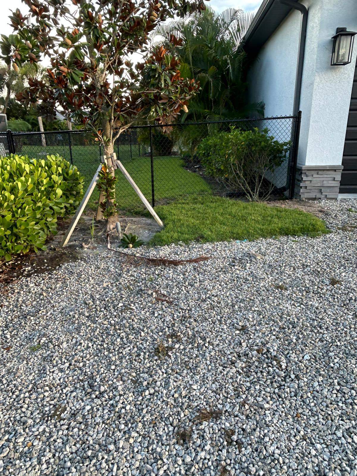 White Vinyl Privacy Fence and Chain Link Installation in North Port by True Fence LLC