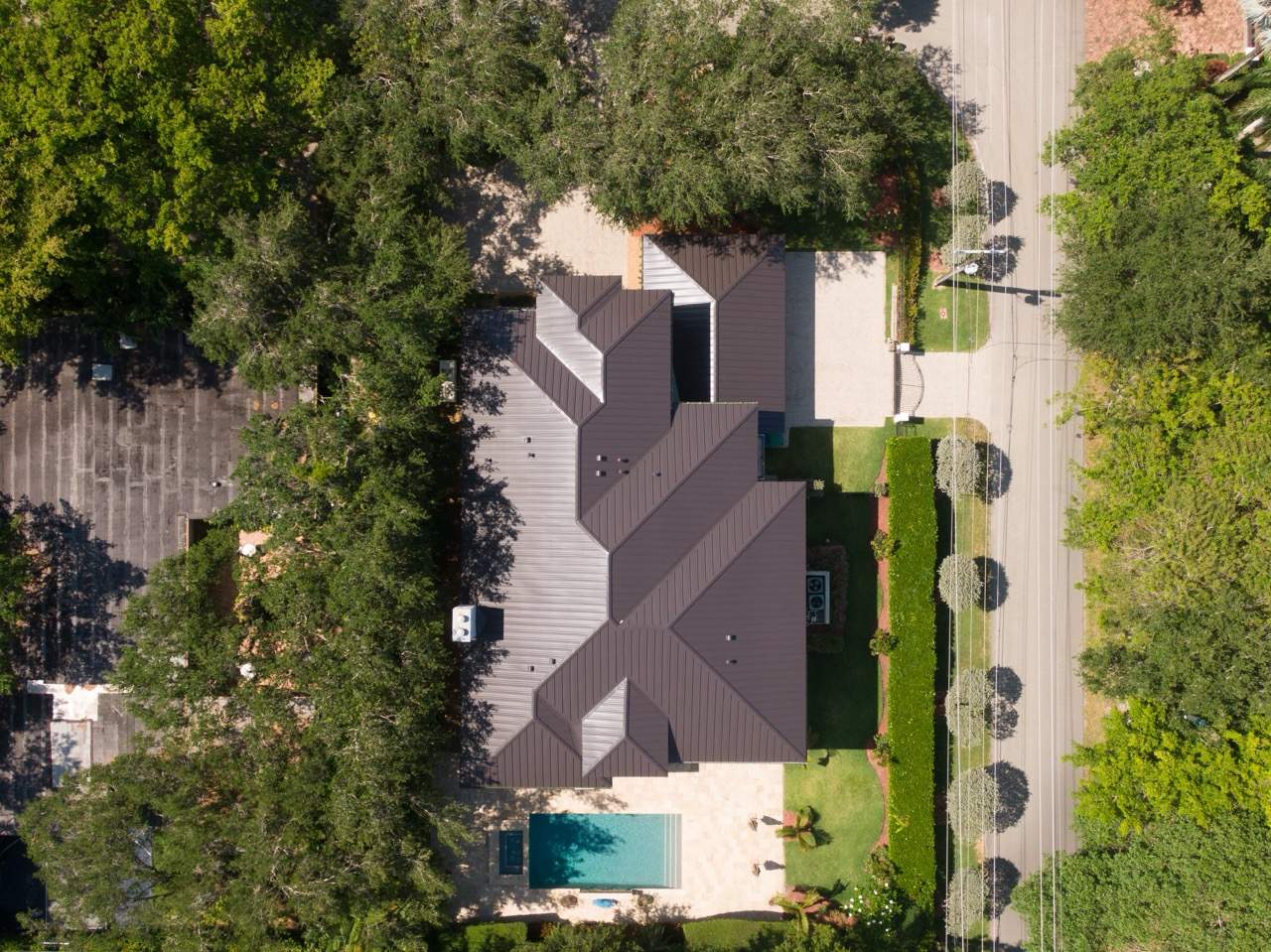 Metal Roof - Galvalume - Dark Bronze by Istueta Roofing