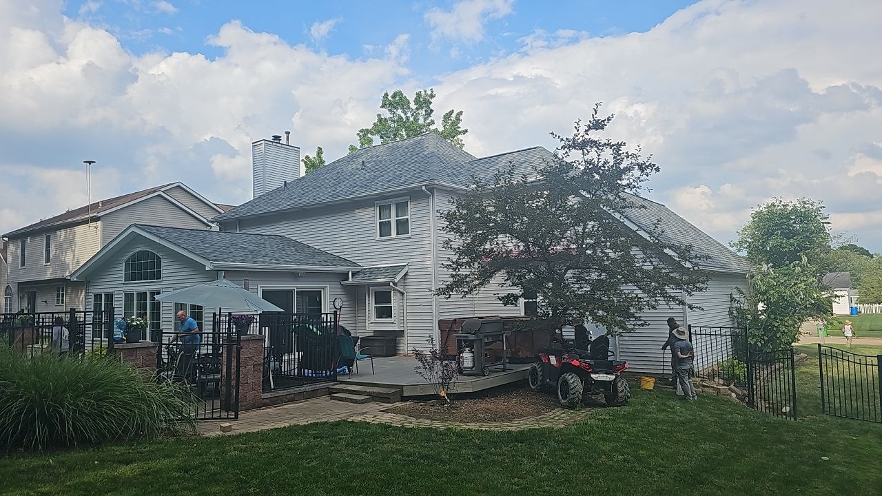 ATLAS PINNACLE COLOR: HEARTHSTONE by Eagle Eye Roofing