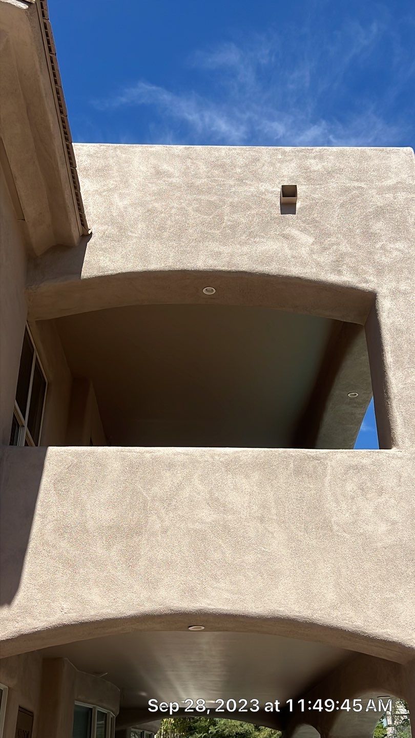 Exterior Painting using Dunn-Edwards EVERSHIELD®  by Crash of Rhinos Painting & Garage Floors