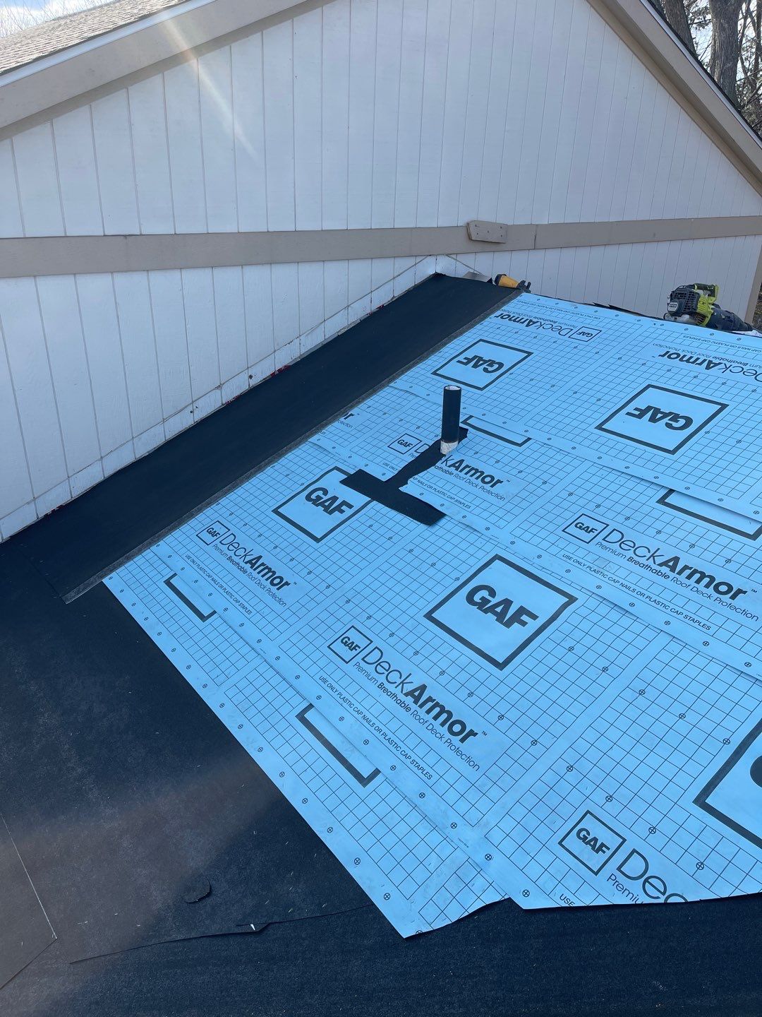 Residential Roof Replacement by Smart Roof