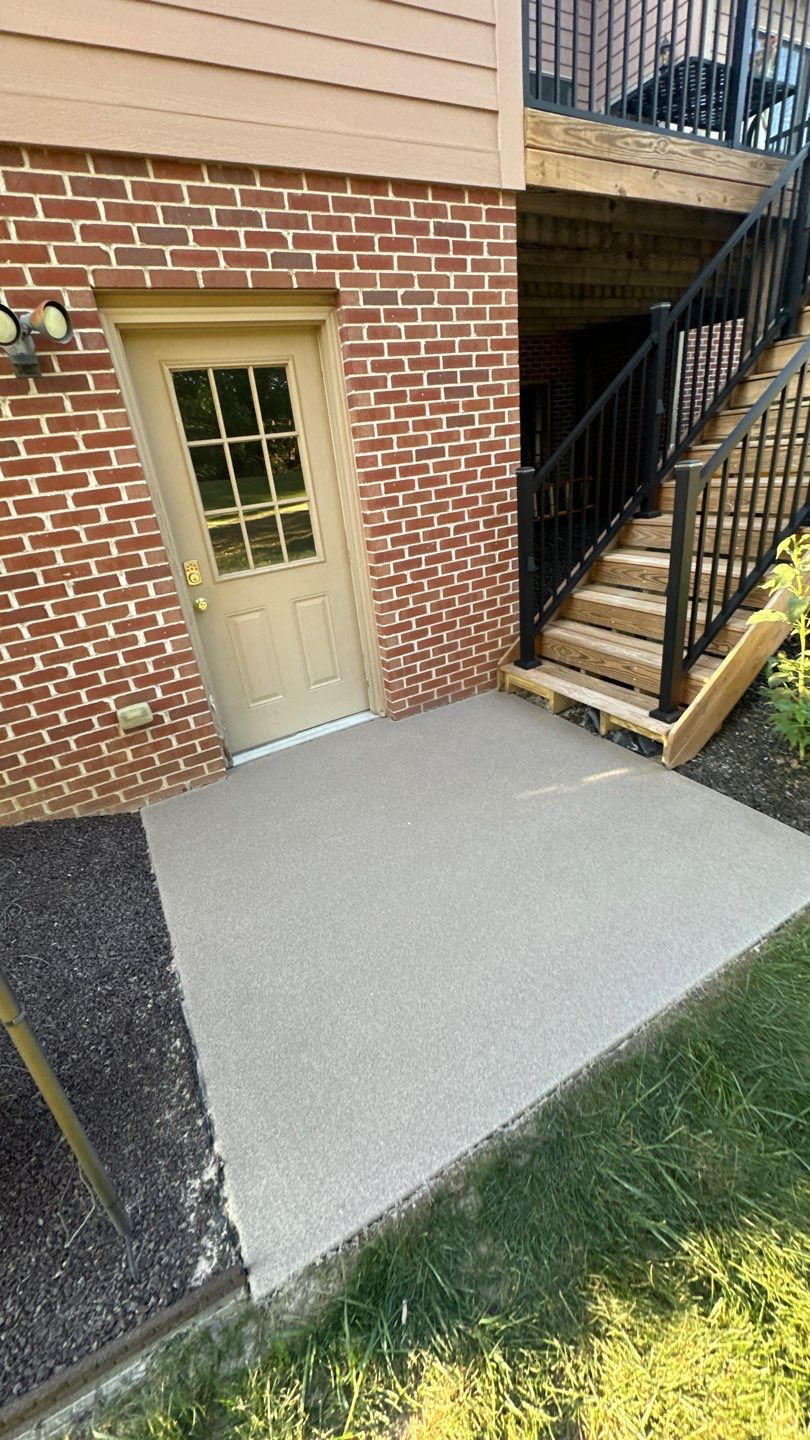 Driveway + Garage + Walkway Project in Meridian by Floors in a Day, Inc