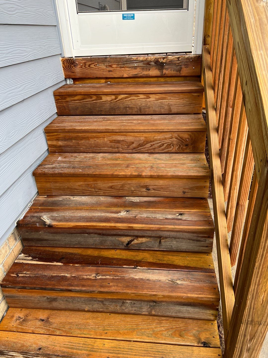 Screened Porch using Wood Sealant by DuraSeal