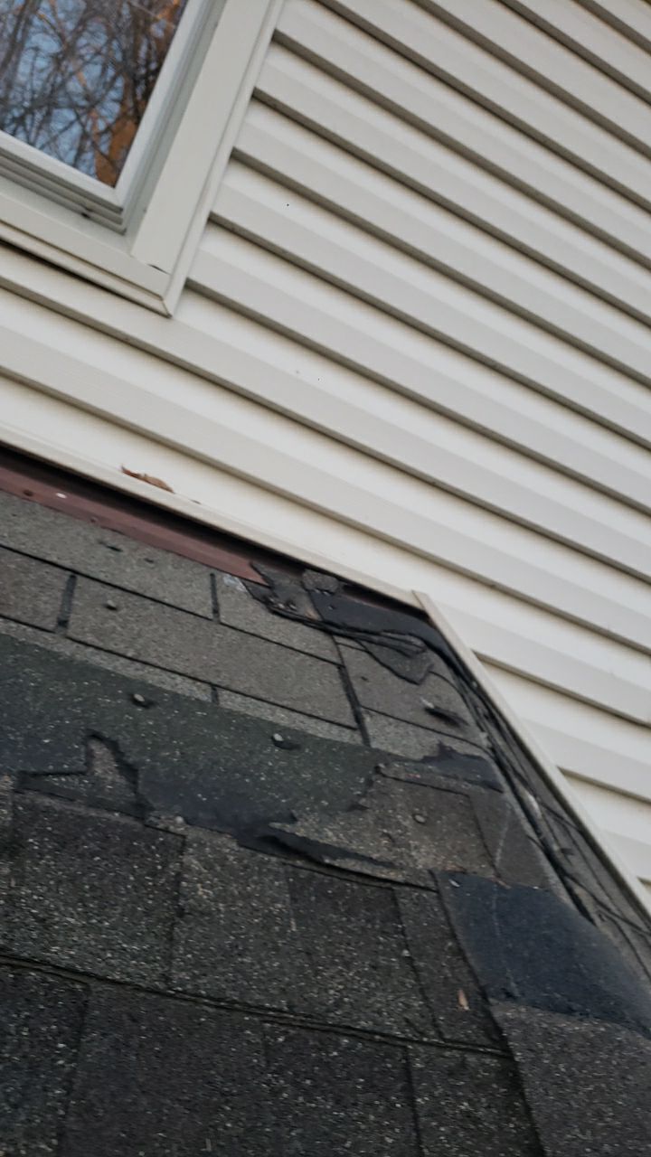 Fairfax Station: CertainTeed Landmark Pro Designer Shingles in Max Def Weathered Wood by RM Banning, Inc.