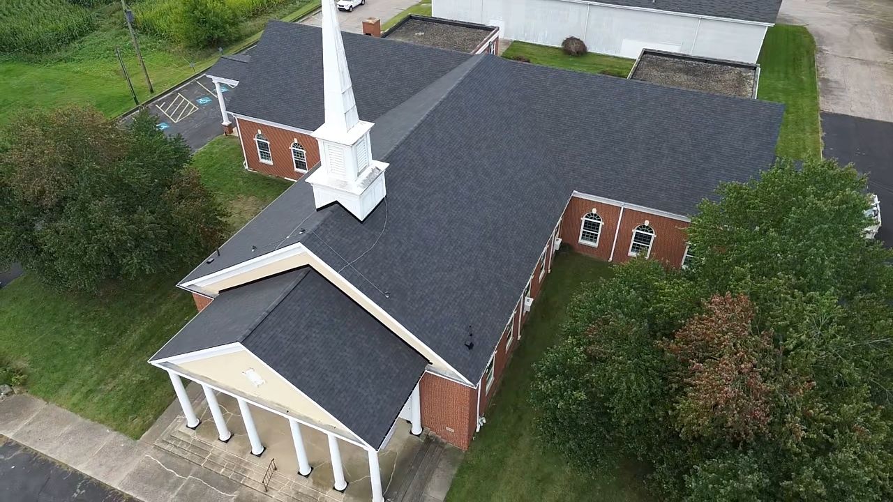 ATLAS PINNACLE COLOR: BLACK PRISTINE by Eagle Eye Roofing