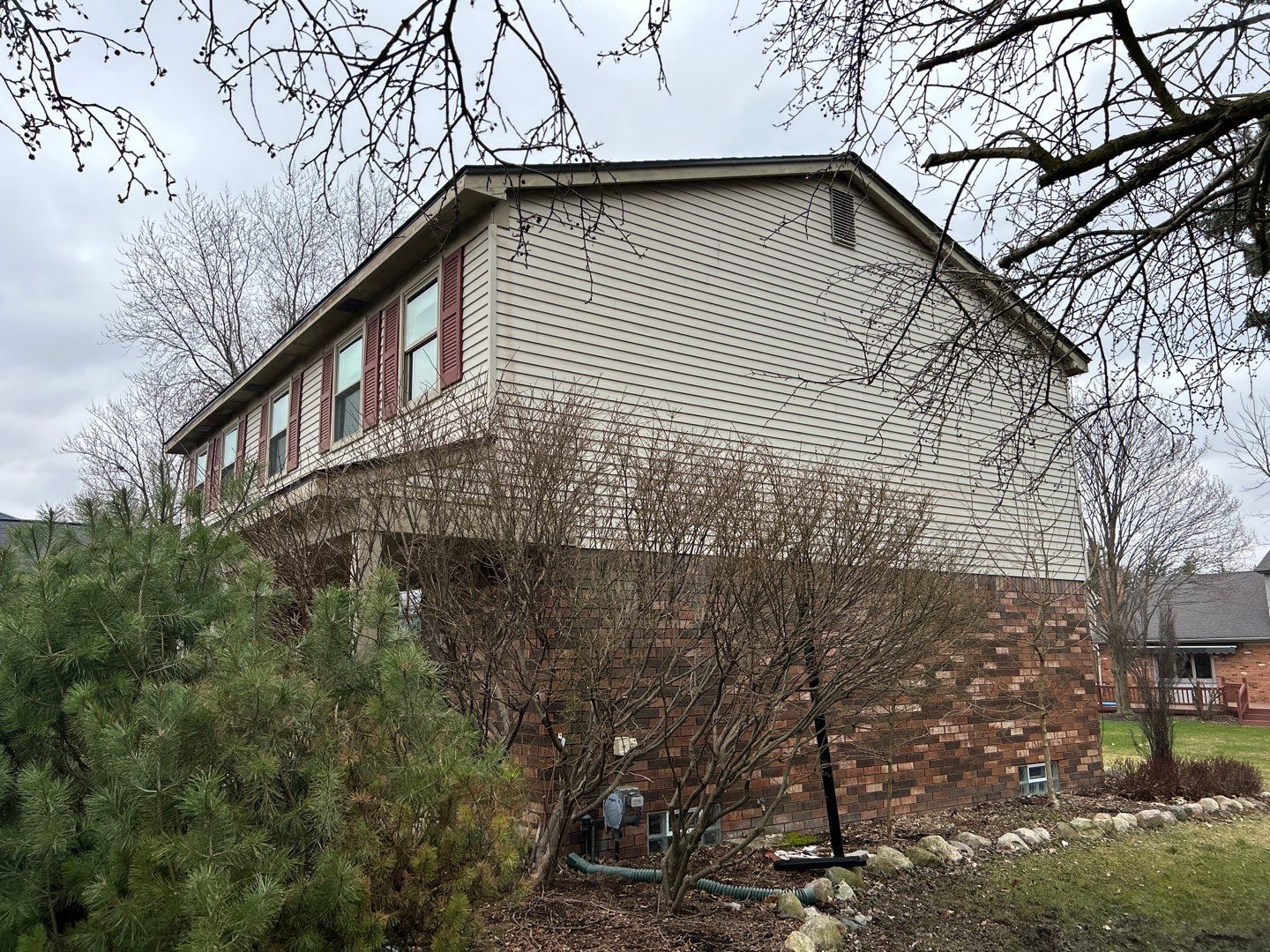 Roof Replacement using CertainTeed Landmark by 180 Contractors