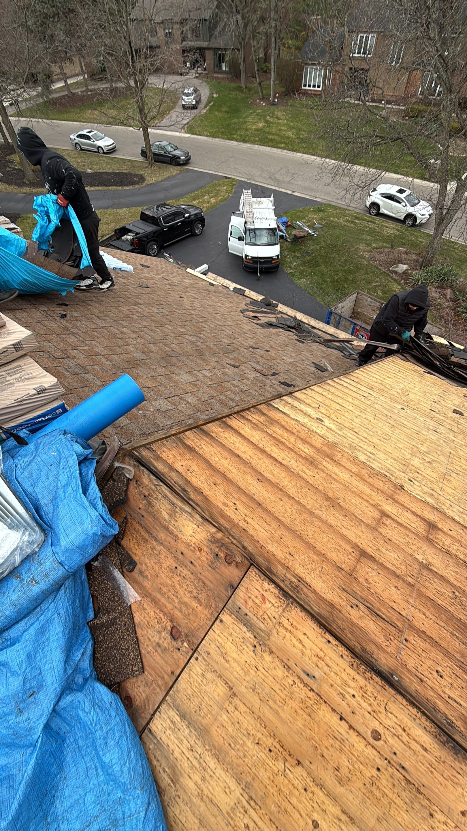 Project in West Bloomfield Township by Eave Roofing