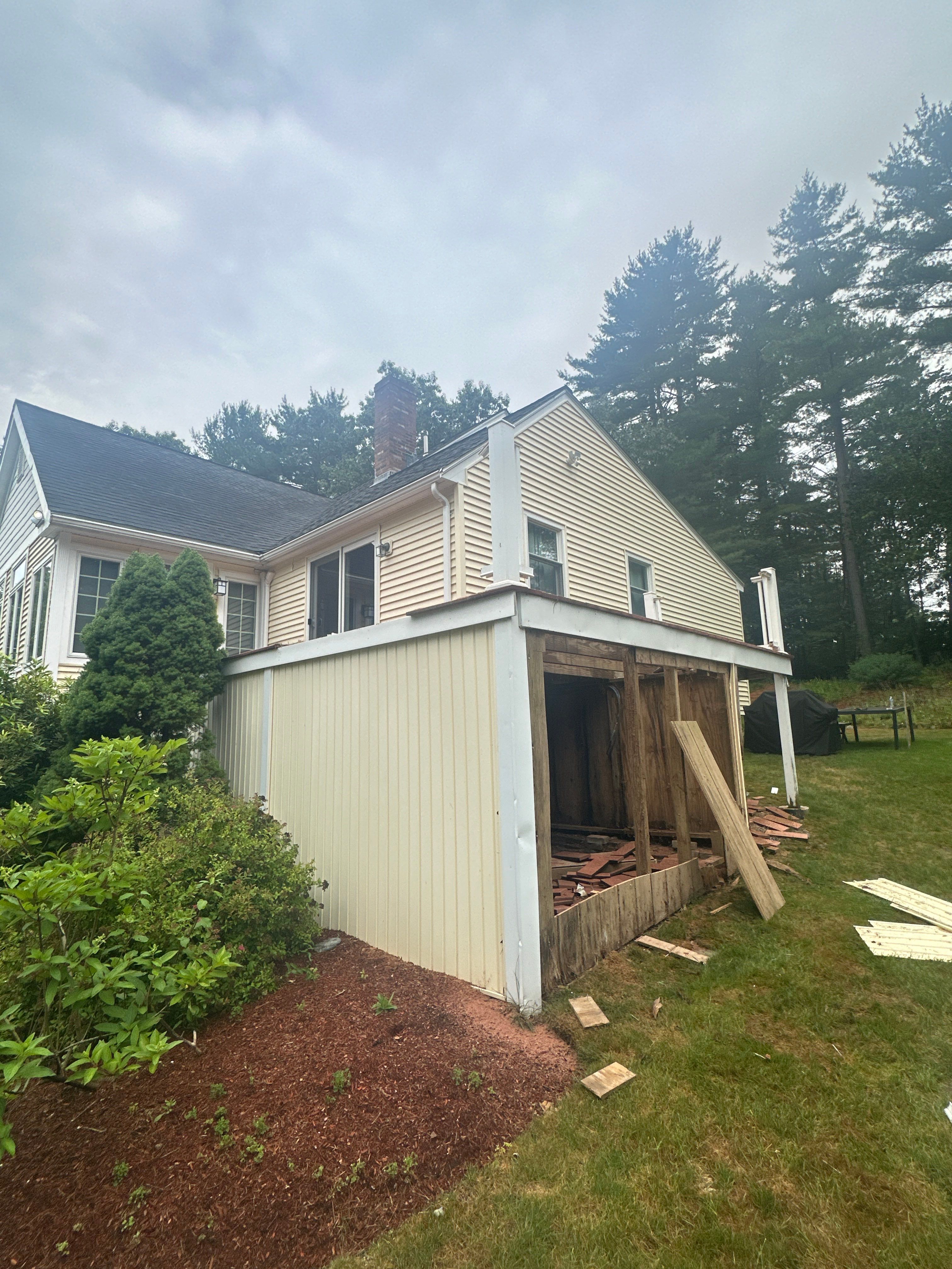New Deck buit in Medfield MA by UBrothers Construction